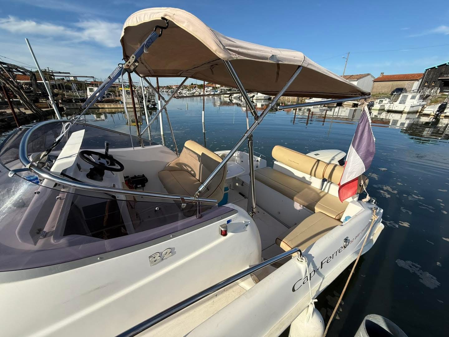 B2 marine Cap ferret 752 · 2011 en venta en Otra zona — foto 6