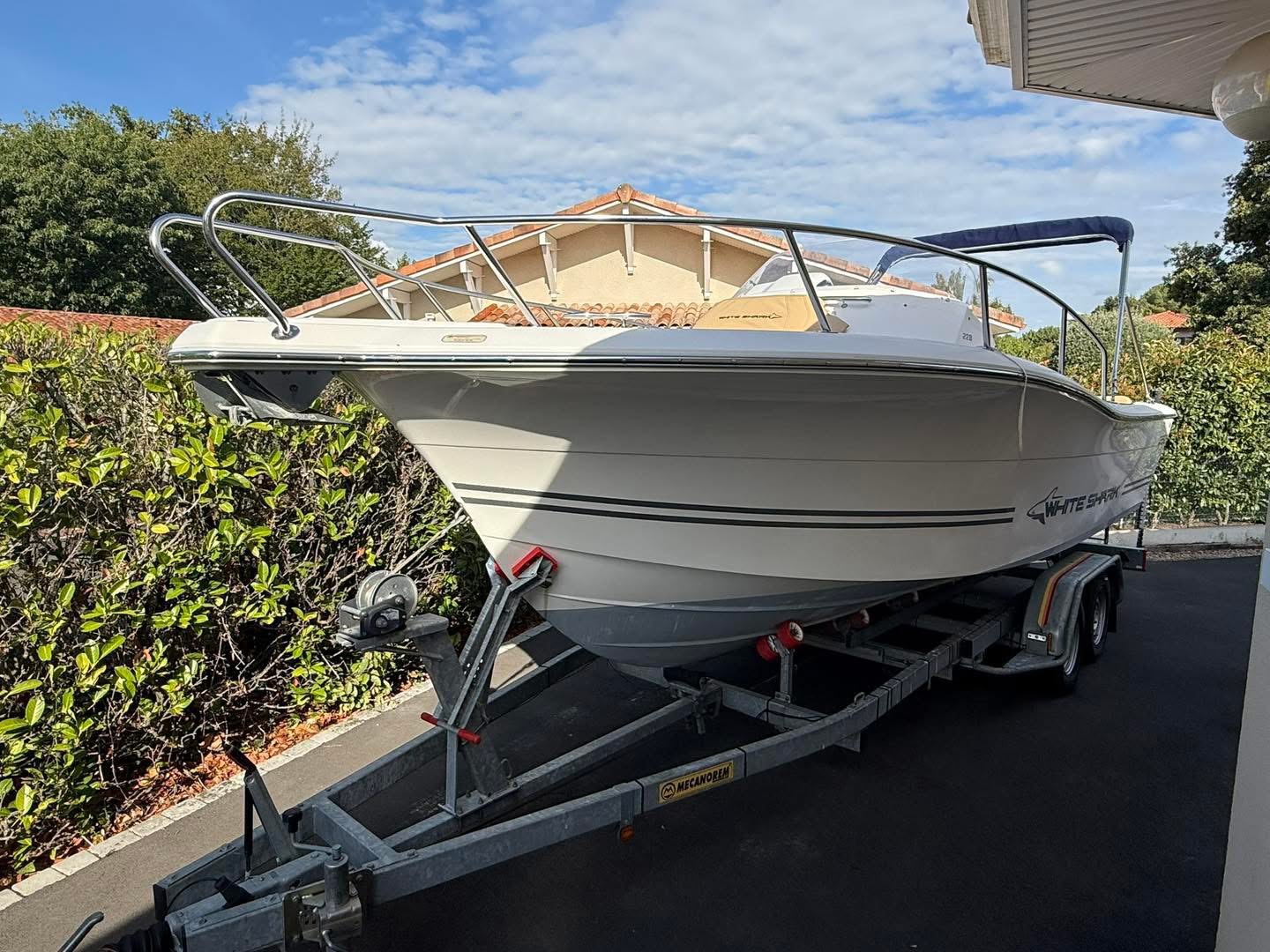 Kelt Marine White Shark 228 · 2011 in vendita in Altra zona — foto 2