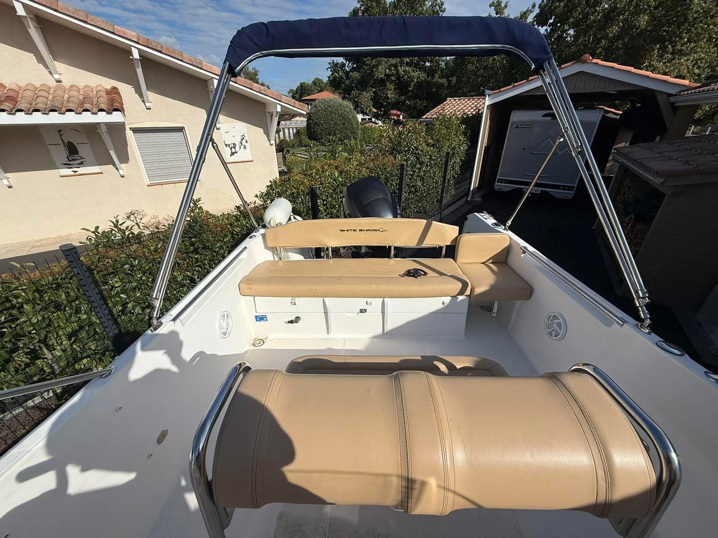 Kelt Marine White Shark 228 · 2011 in vendita in Altra zona — foto 5