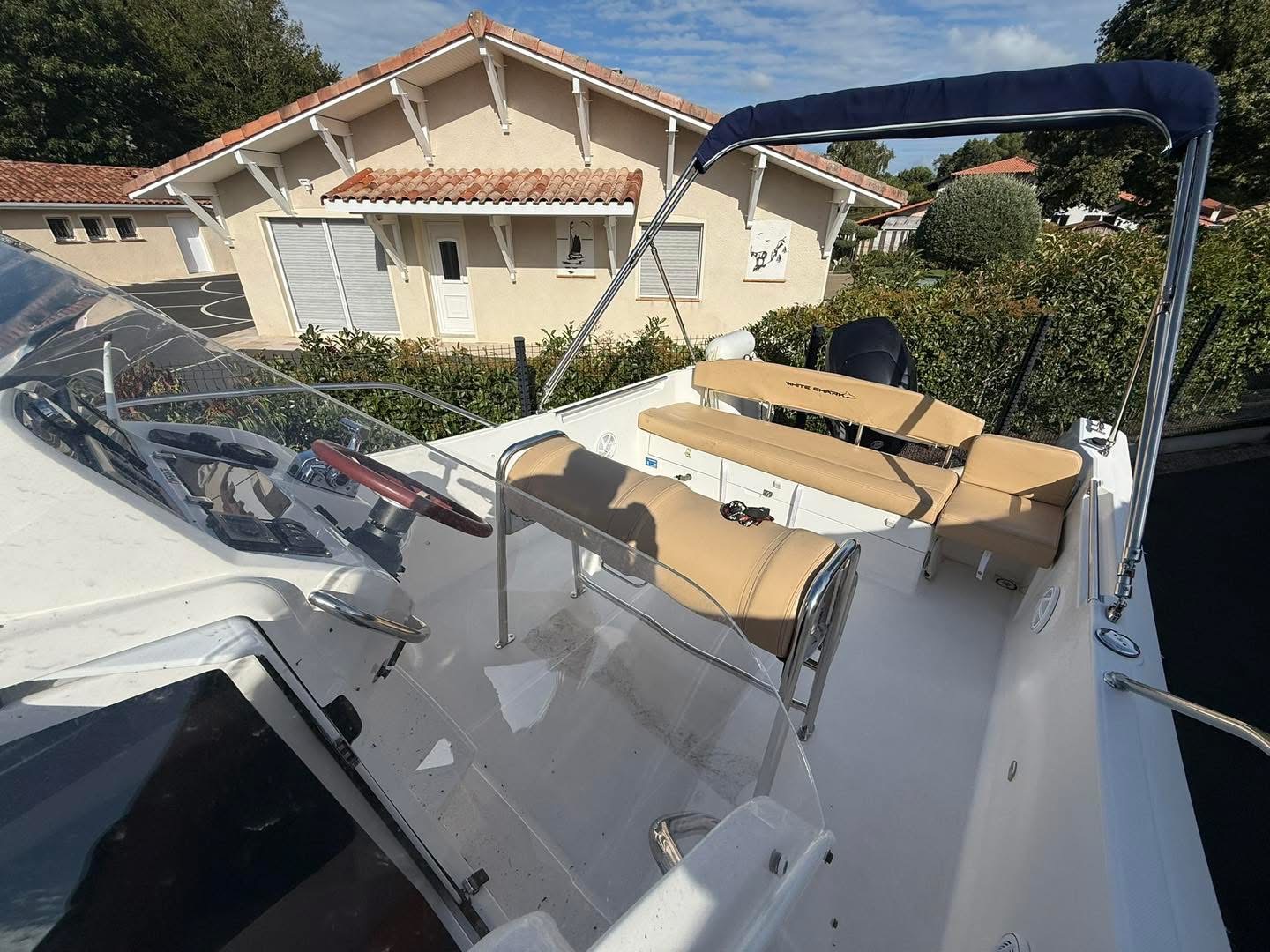 Kelt Marine White Shark 228 · 2011 in vendita in Altra zona — foto 6