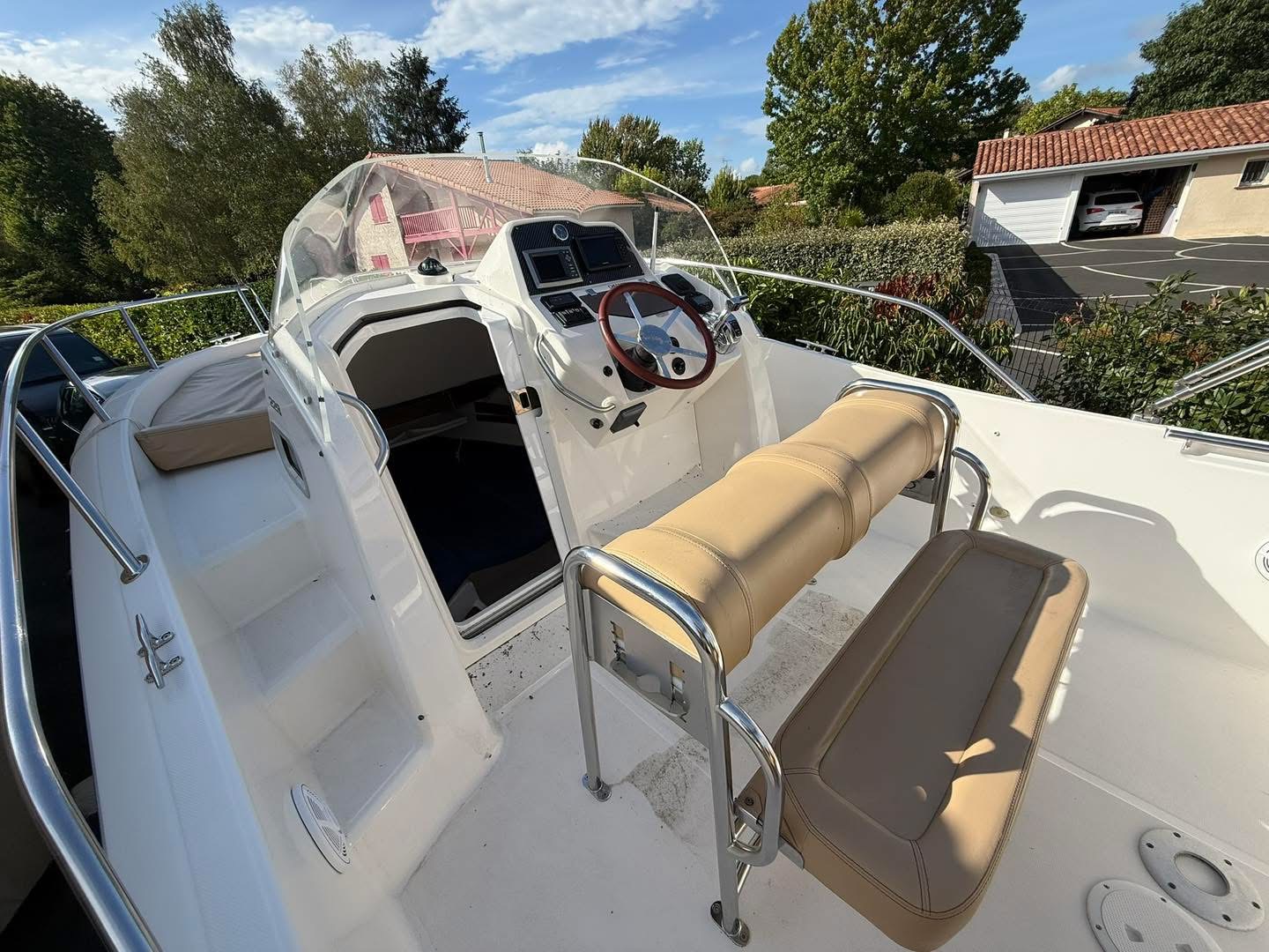 Kelt Marine White Shark 228 · 2011 in vendita in Altra zona — foto 7