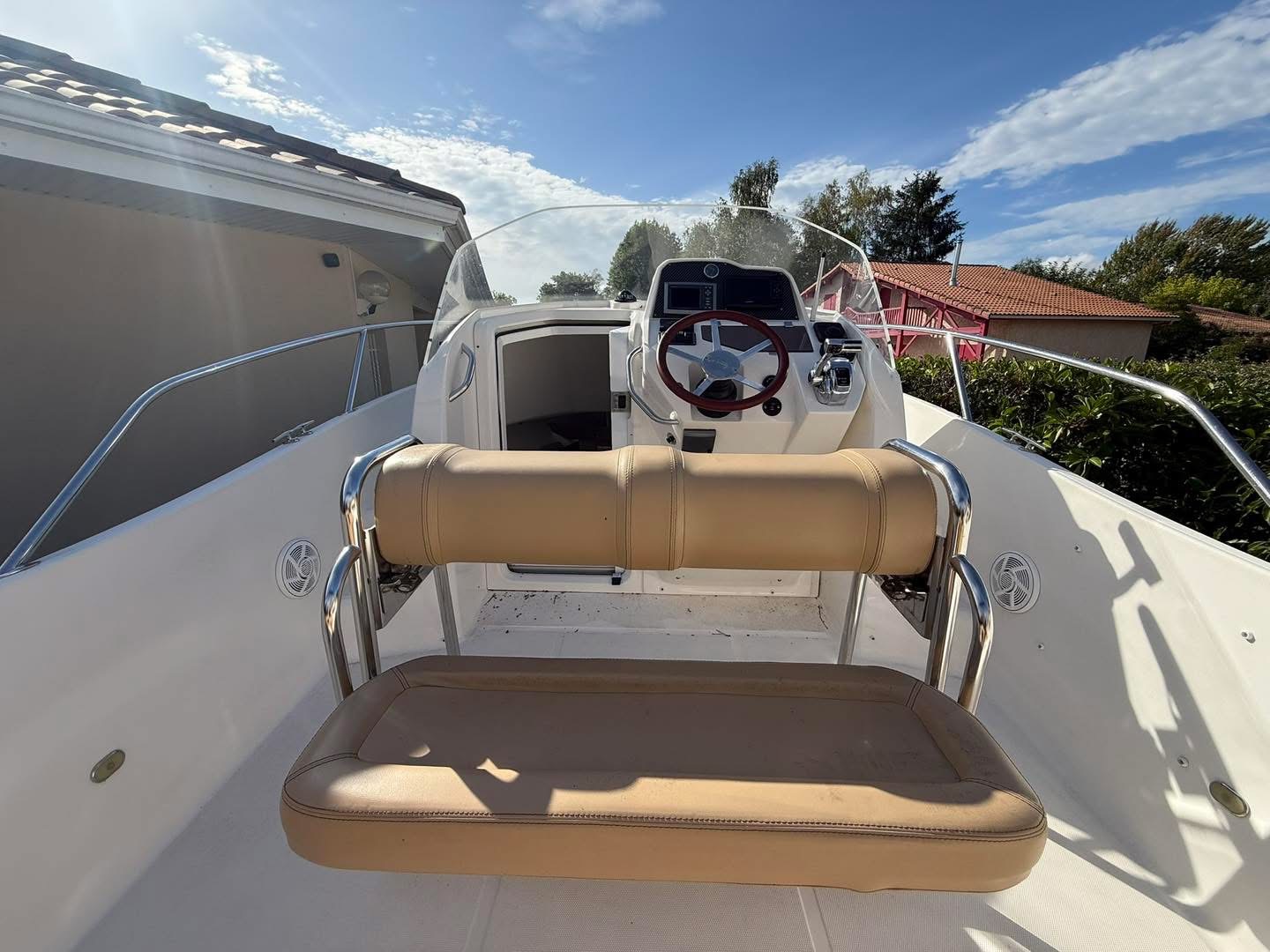 Kelt Marine White Shark 228 · 2011 in vendita in Altra zona — foto 8