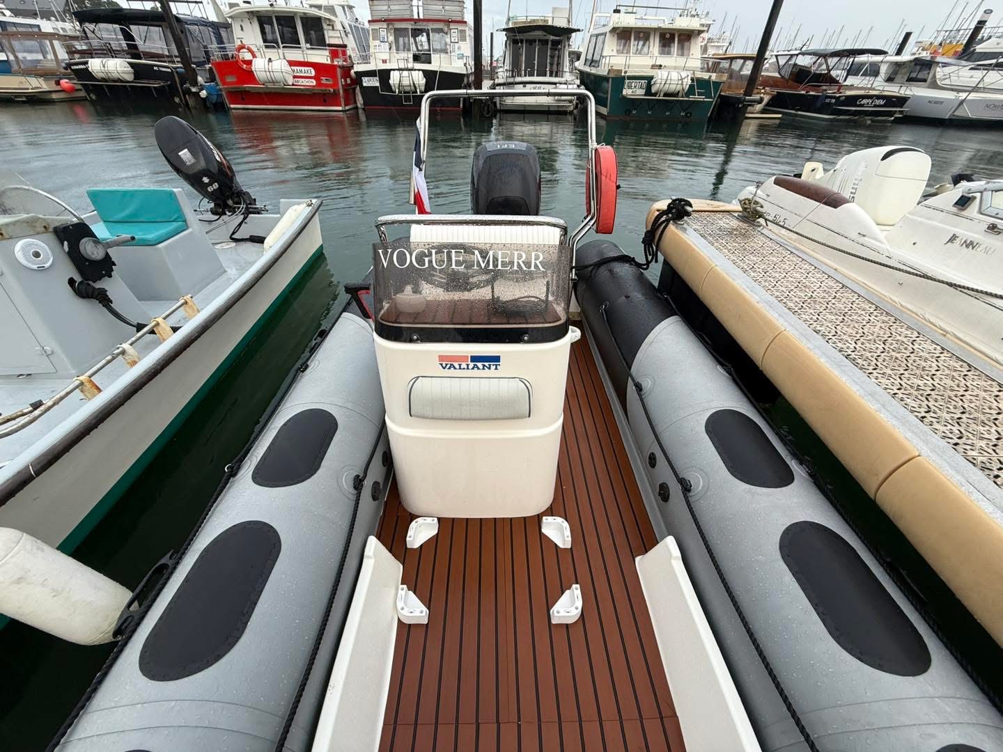 Valiant Vanguard 520 · 2006 for sale in Other area — photo 6