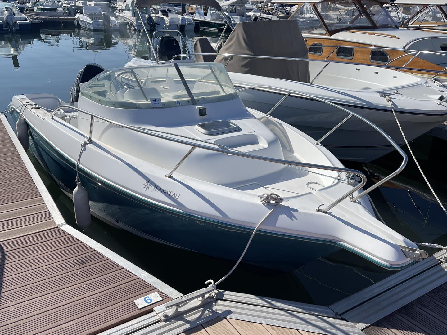 Jeanneau Cap Camarat 615 WA · 2000 in vendita in Altra zona — foto 1