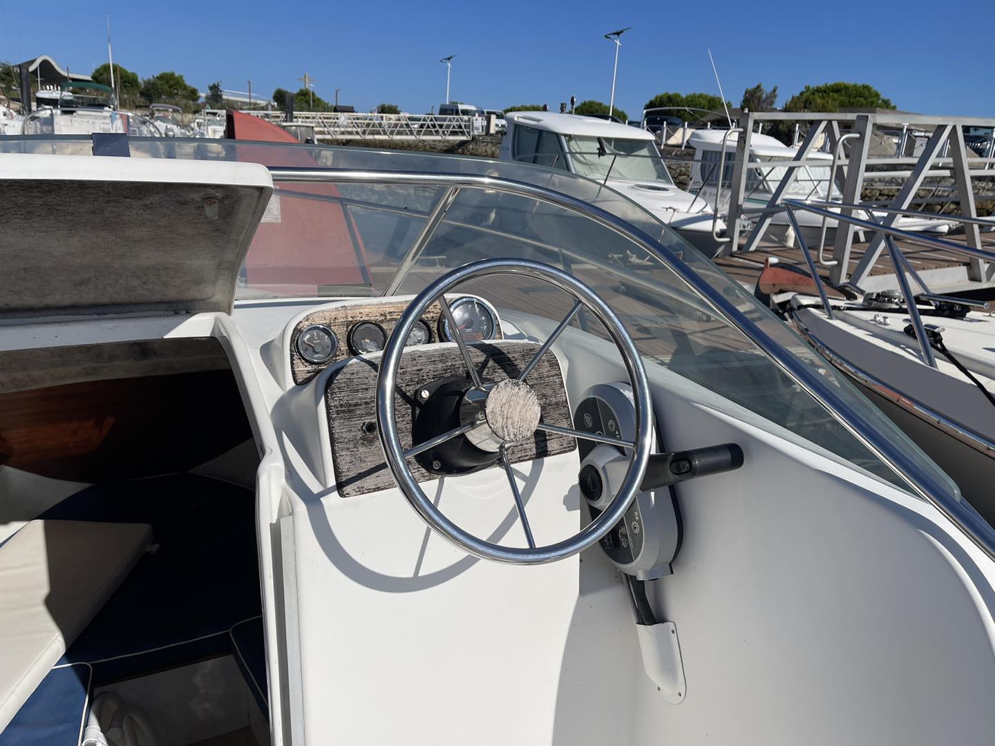 Jeanneau Cap Camarat 615 WA · 2000 in vendita in Altra zona — foto 6