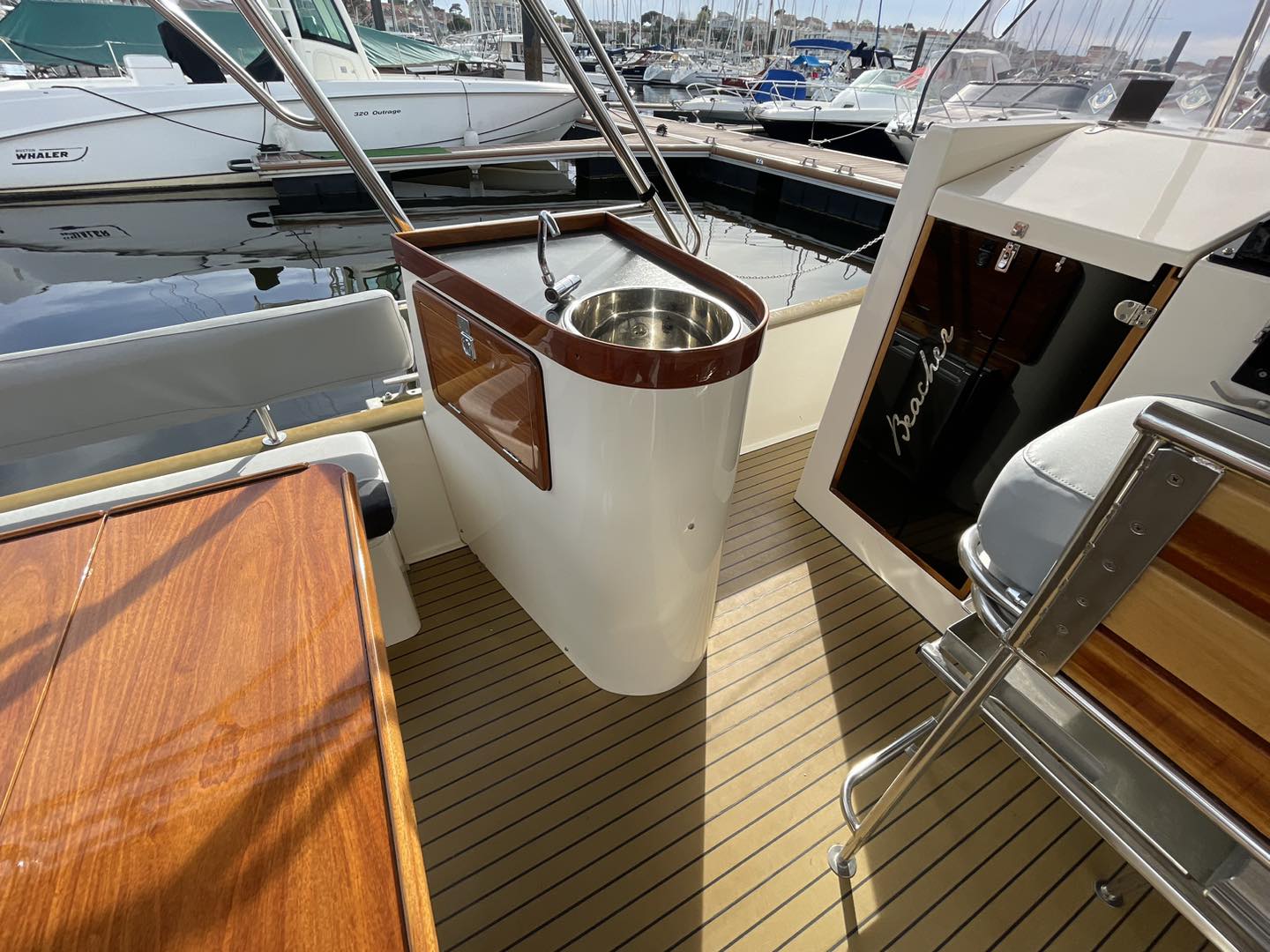 Beacher Croisière V10 · 2017 en venta en Otra zona — foto 6