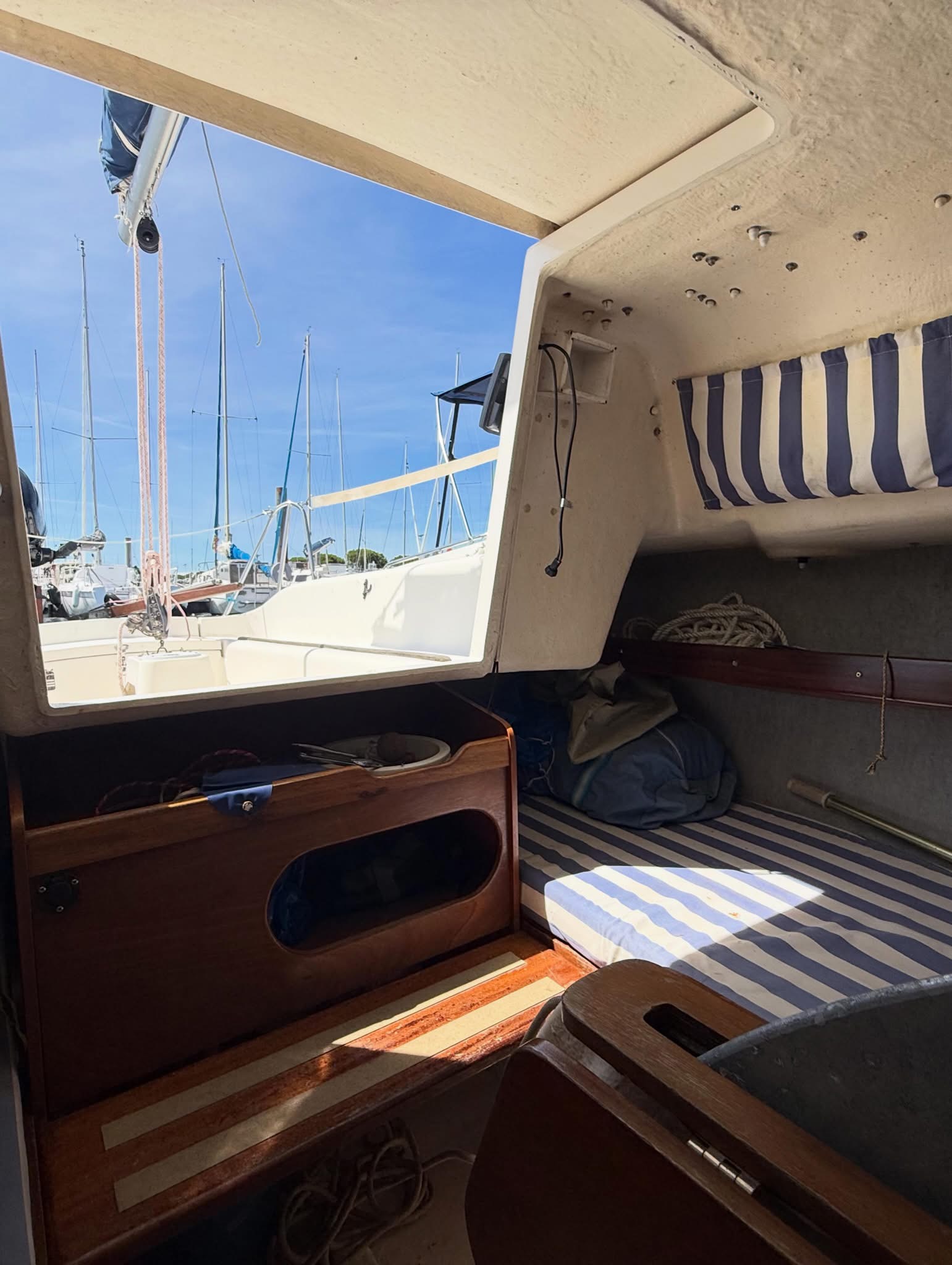 B2 marine Blue djinn · 1997 for sale in Other area — photo 9