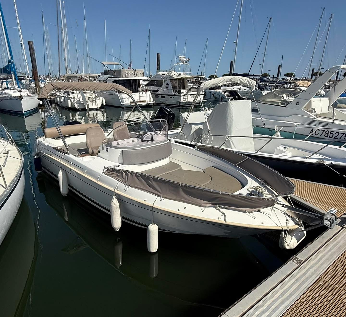 B2 Marine Cap Ferret 652 Open · 2014 en venta en Otra zona — foto 2