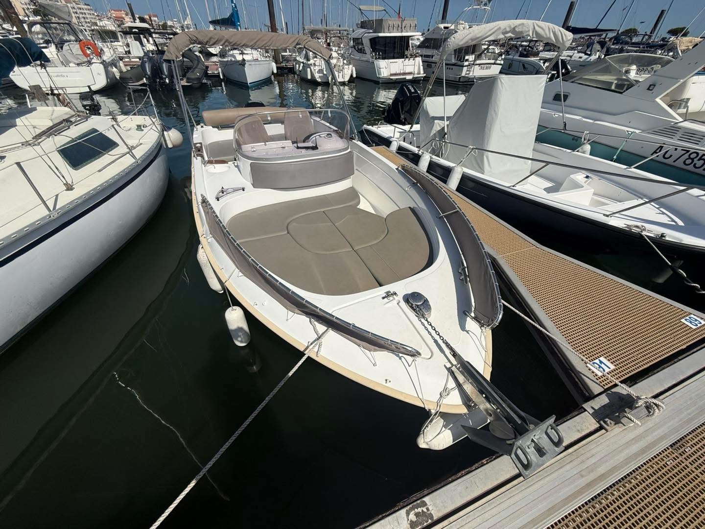B2 Marine Cap Ferret 652 Open · 2014 en venta en Otra zona — foto 3