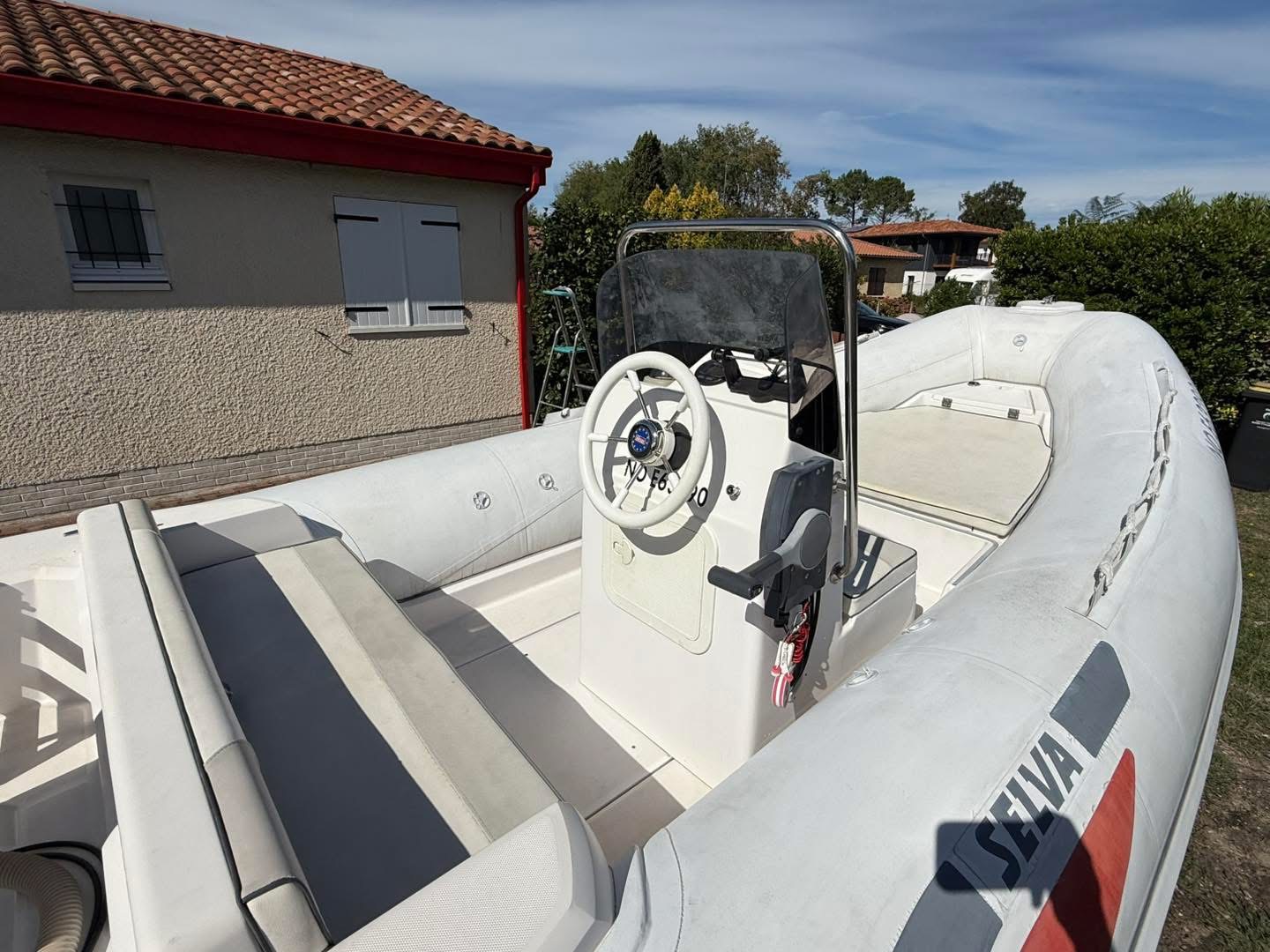 Selva D 500 · 2011 en venta en Otra zona — foto 8