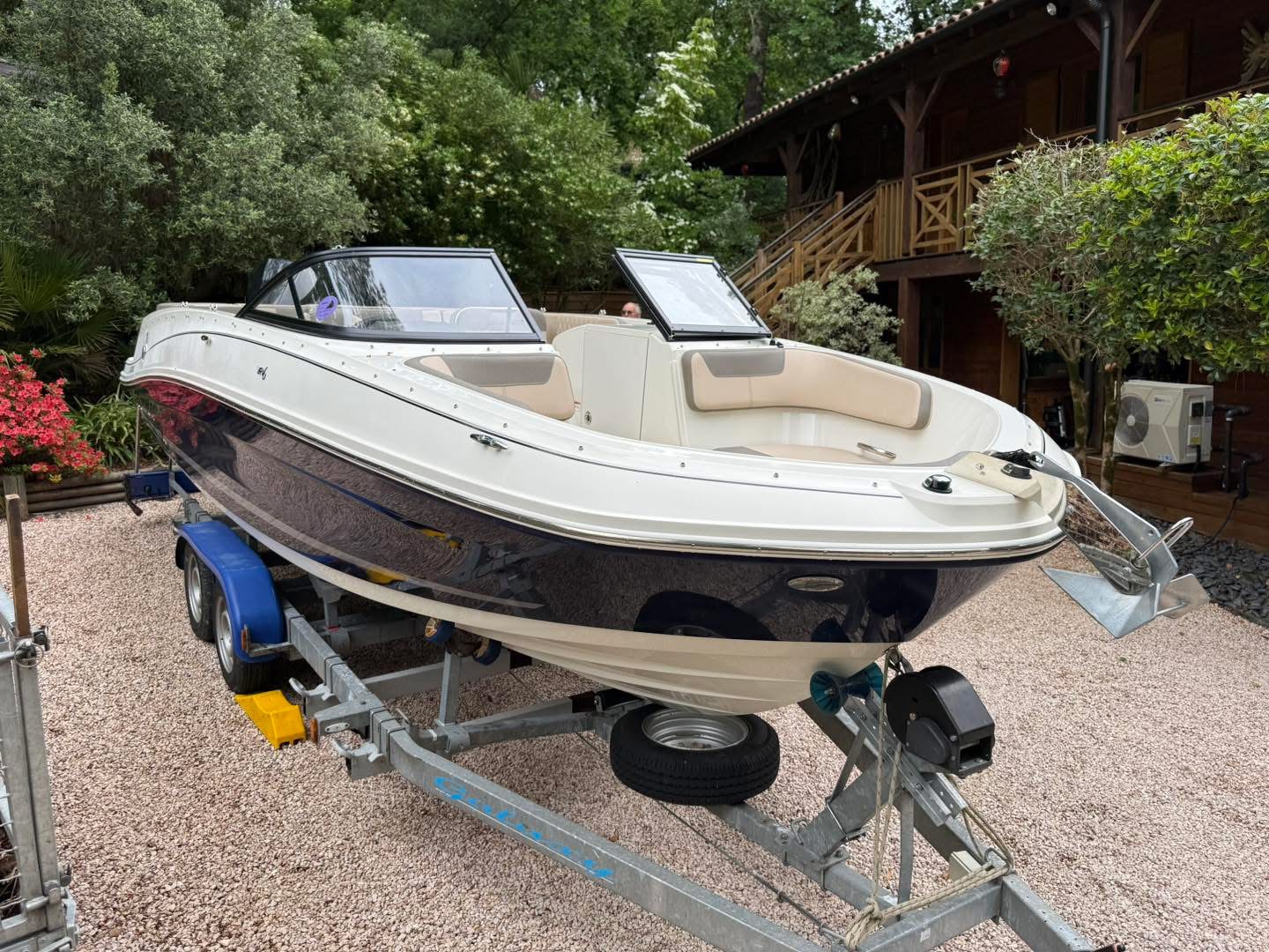 Bayliner VR6 OB · 2020 in vendita in Altra zona — foto 1