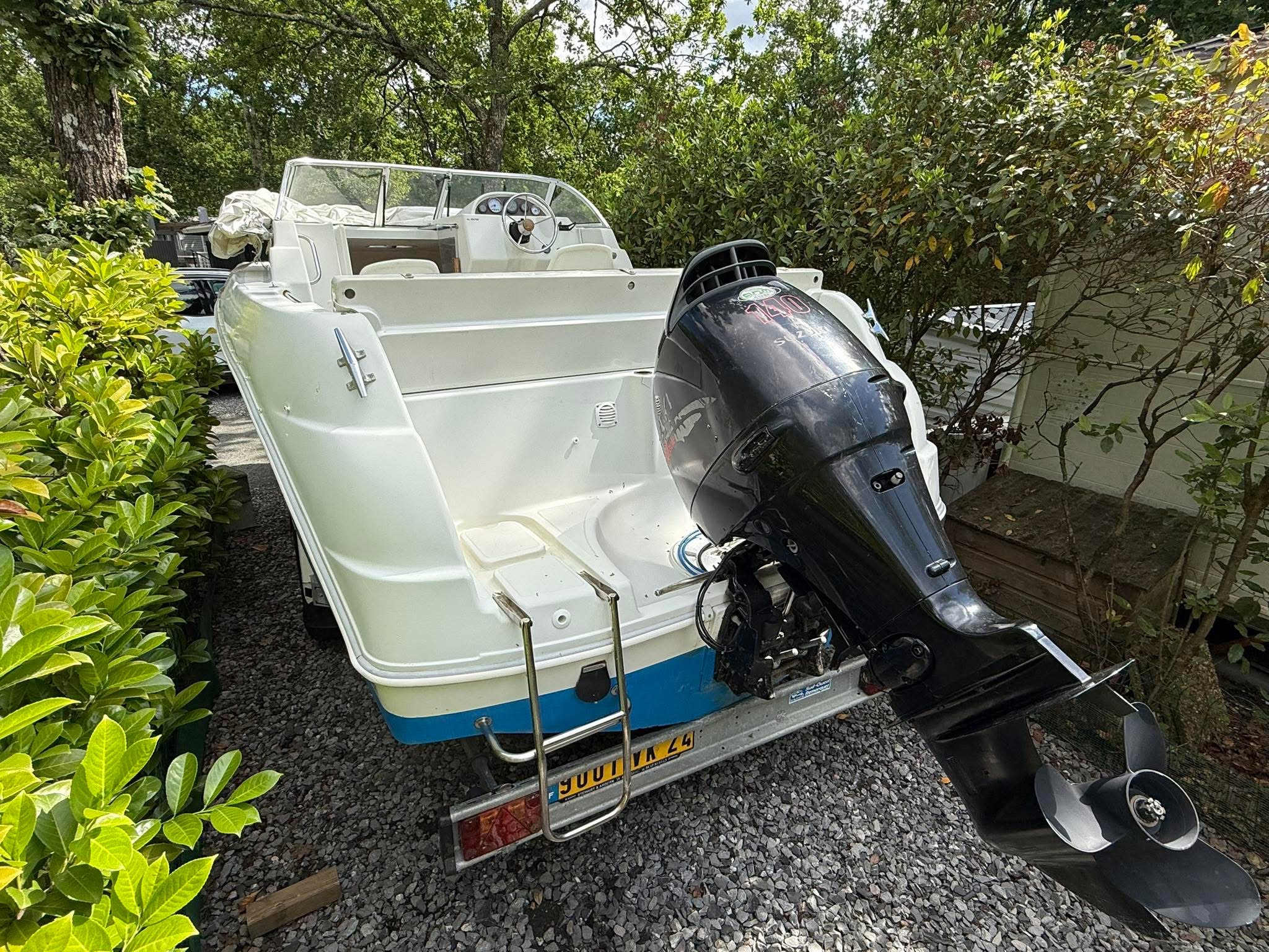 Quicksilver 590 cruiser · 1998 en venta en Otra zona — foto 5