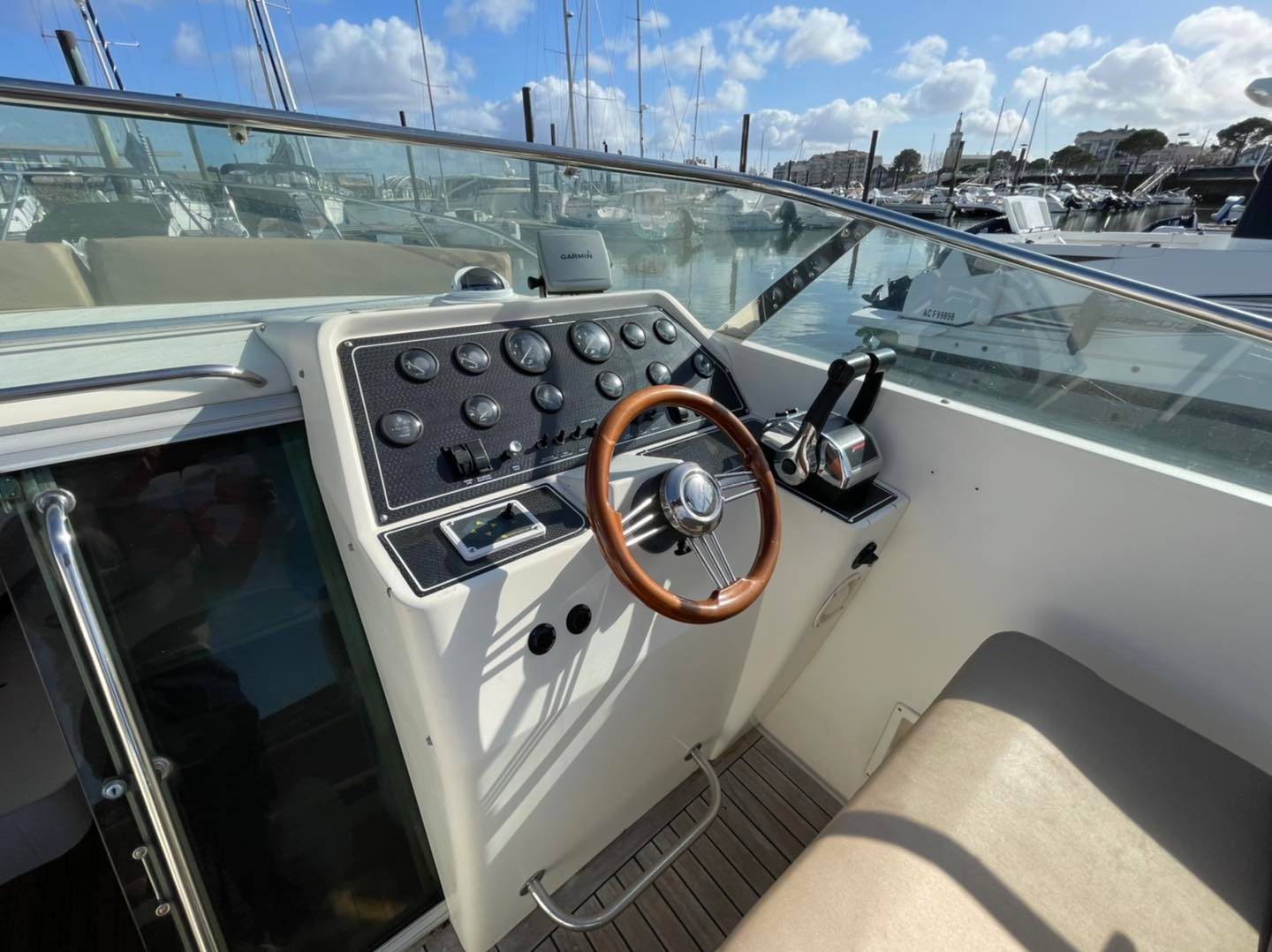 Guy Couach 950 Day cruiser · 1994 zu verkaufen – Andere Region — Foto 10