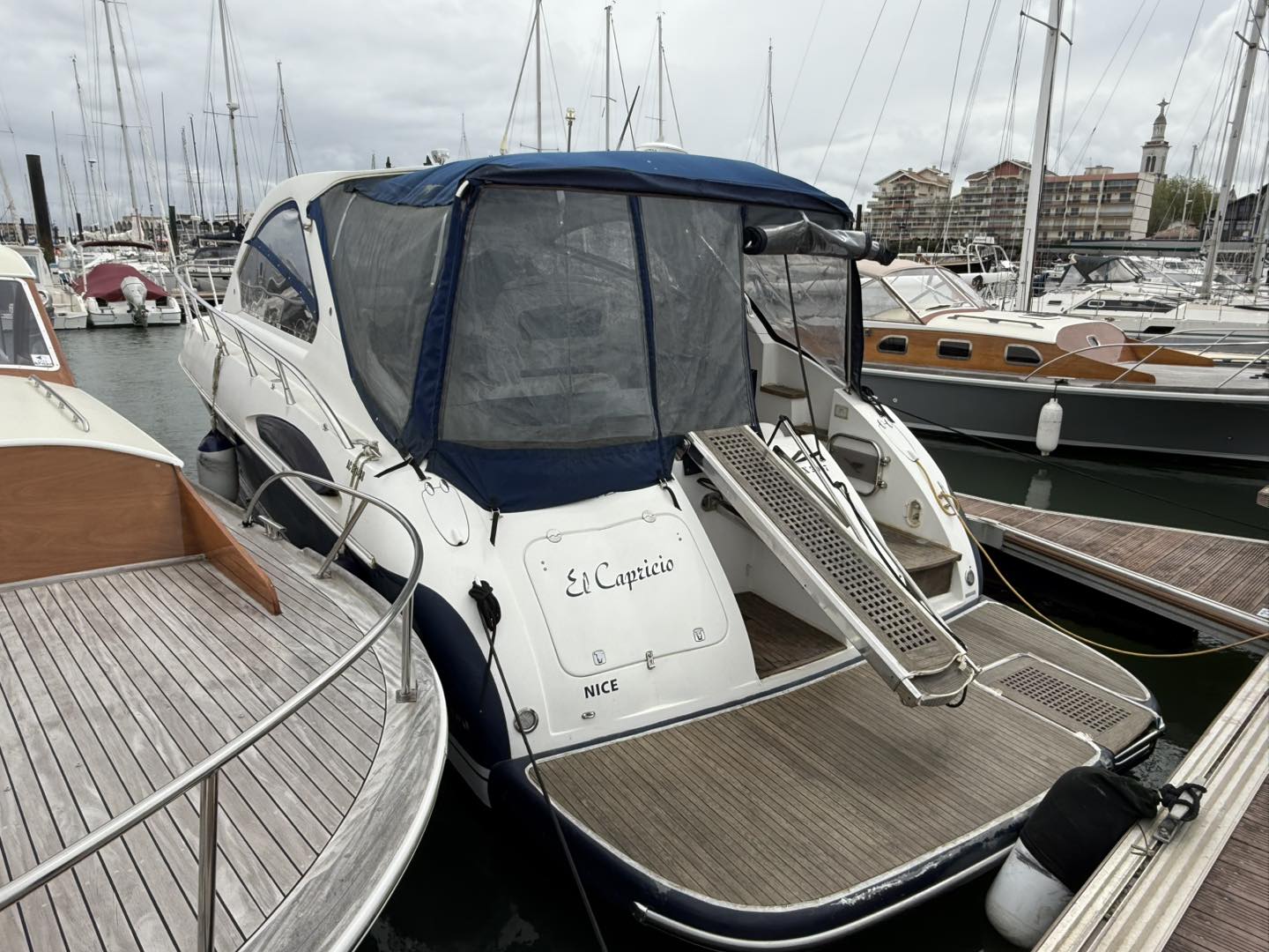 Airon Marine 400 T-top · 2009 for sale in Other area — photo 4