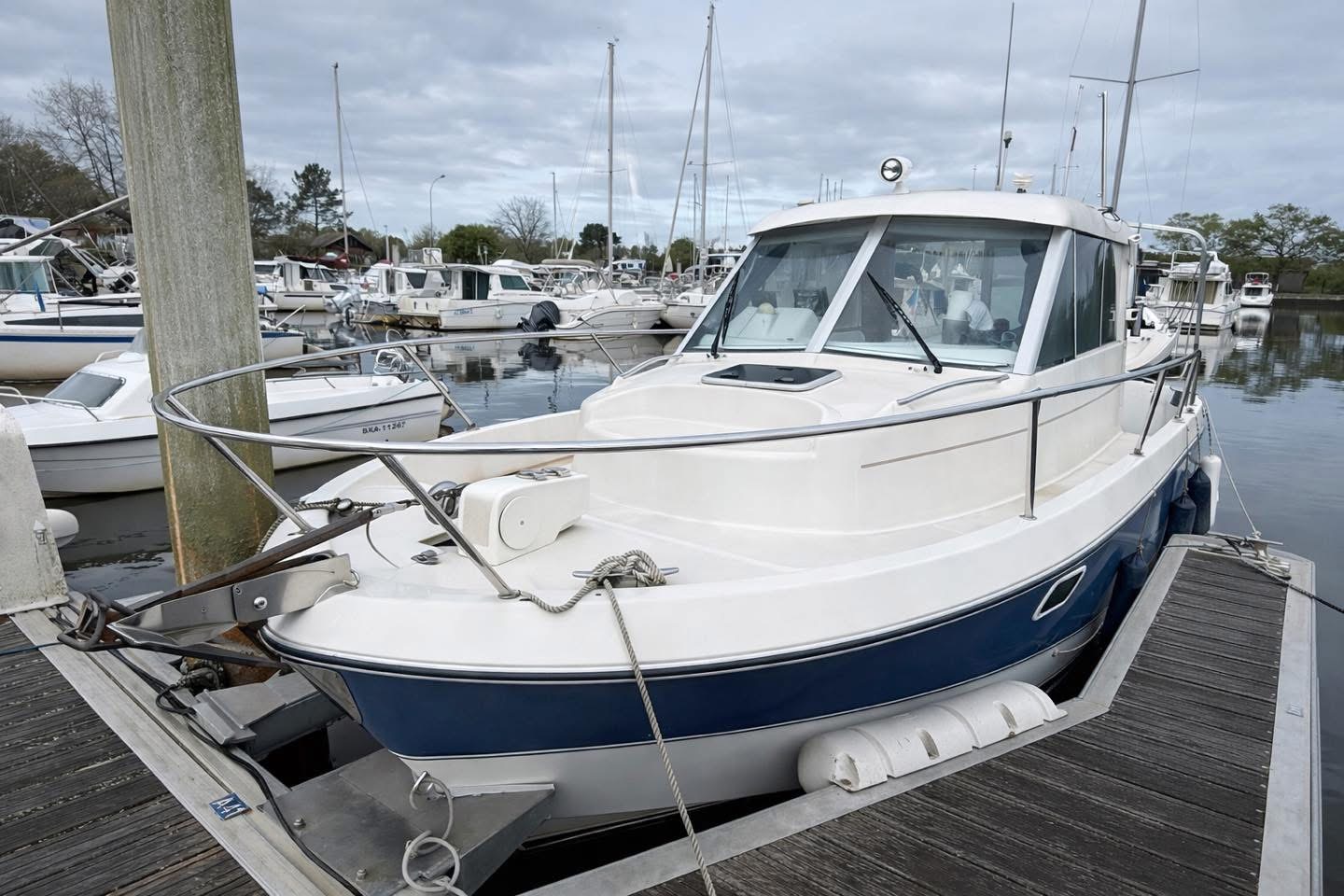 Beneteau Antares 760 · 2004 en venta en Otra zona — foto 3