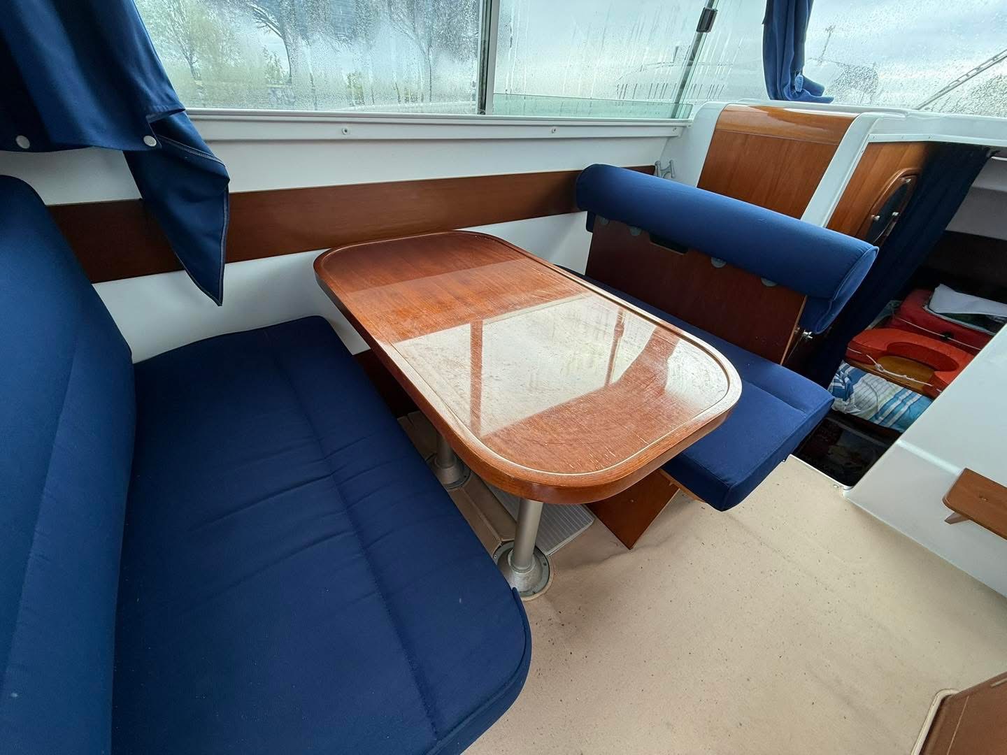 Beneteau Antares 760 · 2004 en venta en Otra zona — foto 9