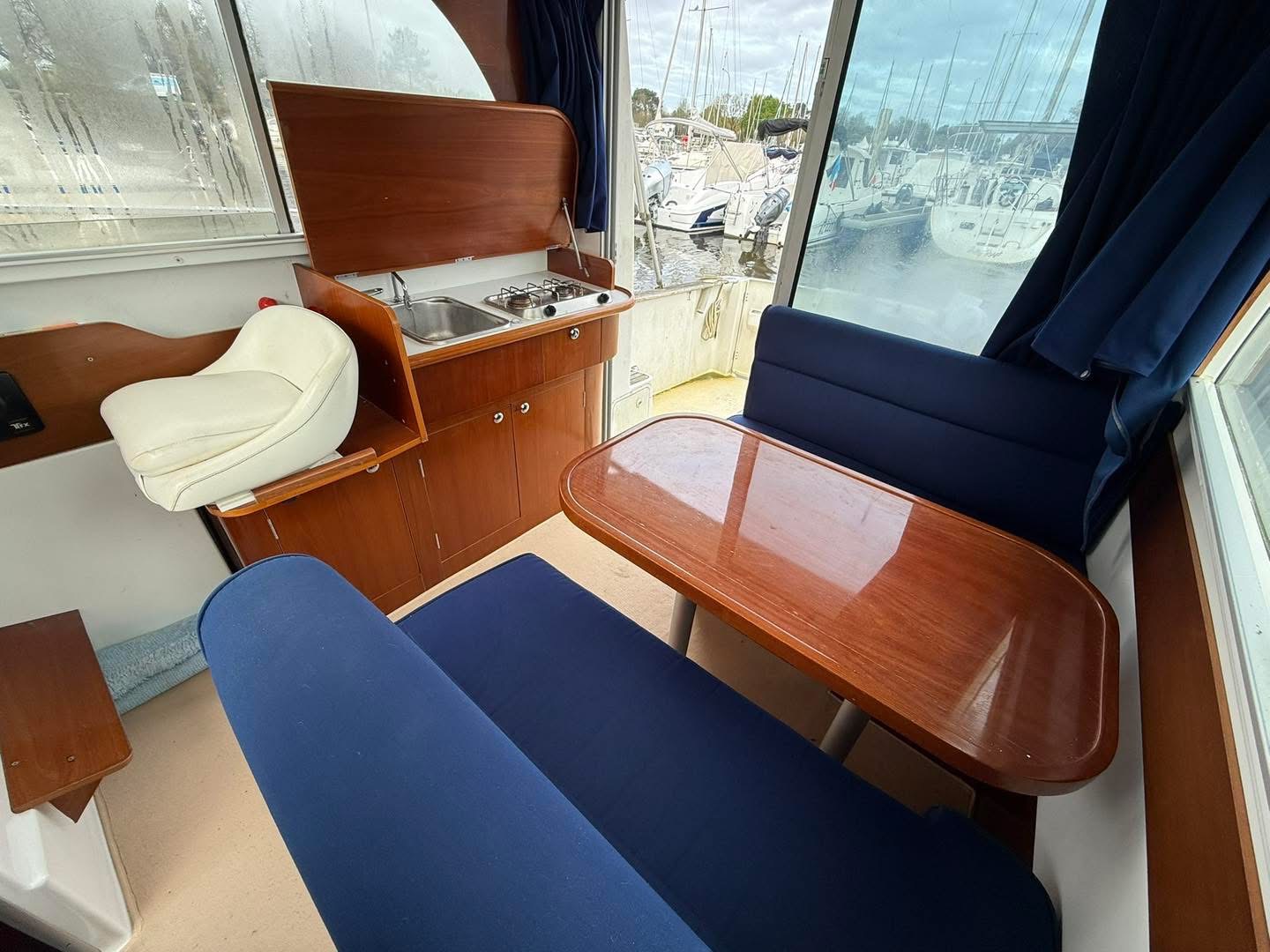 Beneteau Antares 760 · 2004 en venta en Otra zona — foto 10