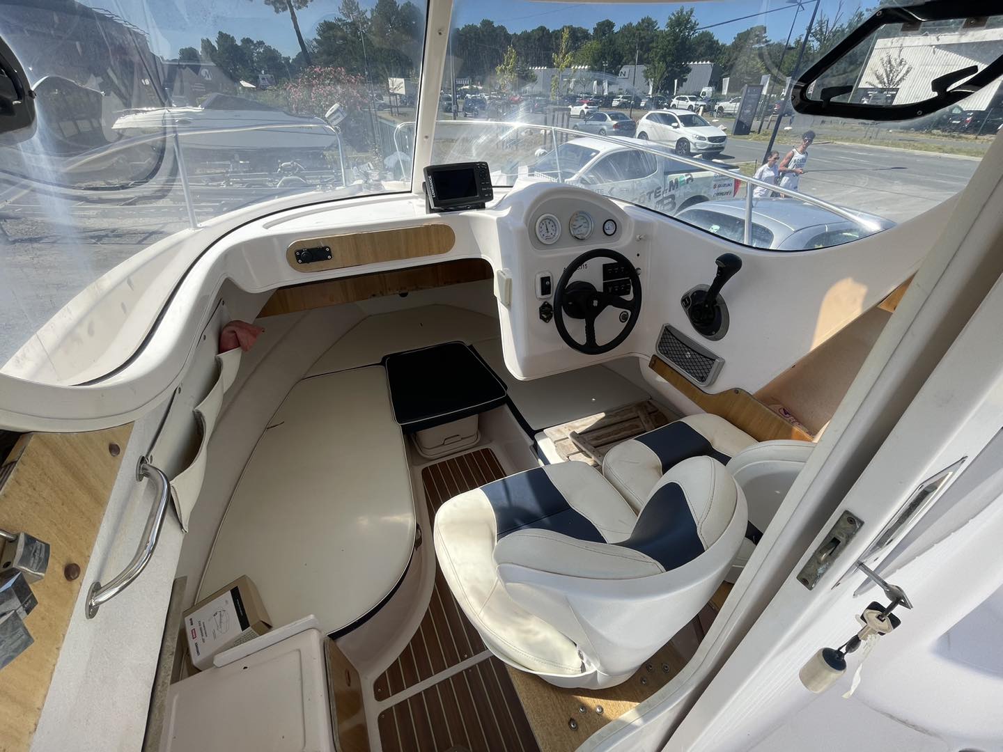 Quicksilver 580 Pilothouse · 2009 en venta en Otra zona — foto 7