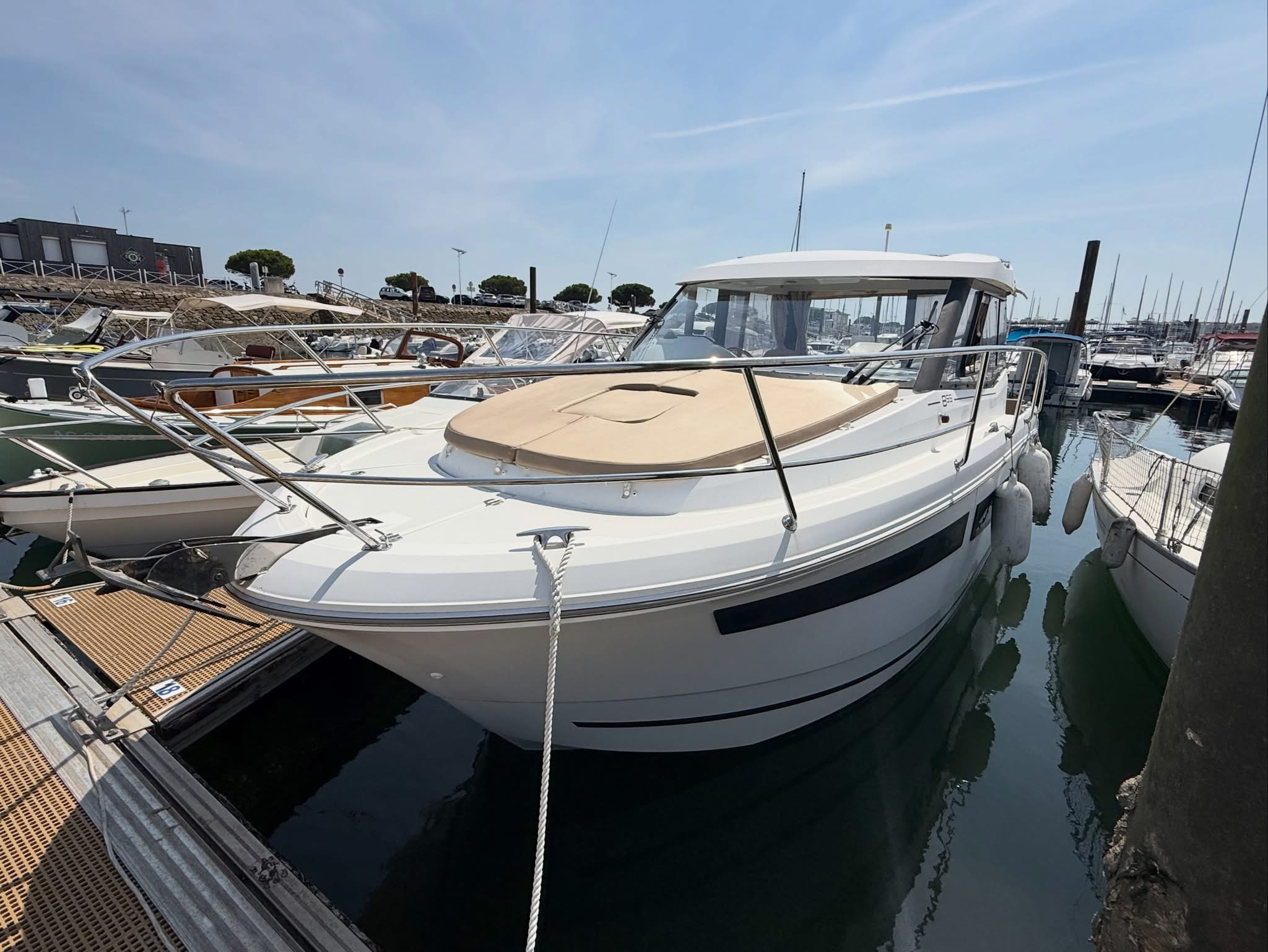 Jeanneau Merry Fisher 855 · 2013 in vendita in Altra zona — foto 1