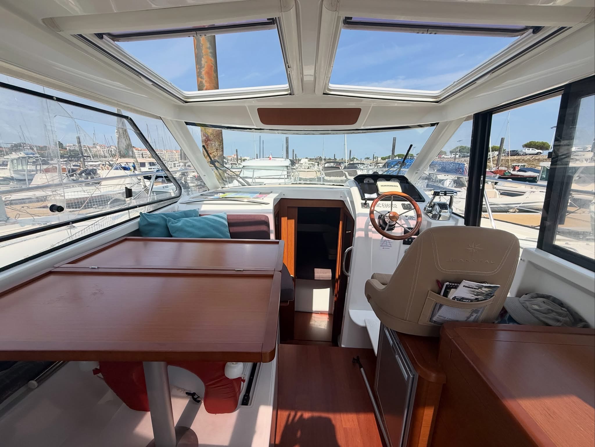 Jeanneau Merry Fisher 855 · 2013 in vendita in Altra zona — foto 9