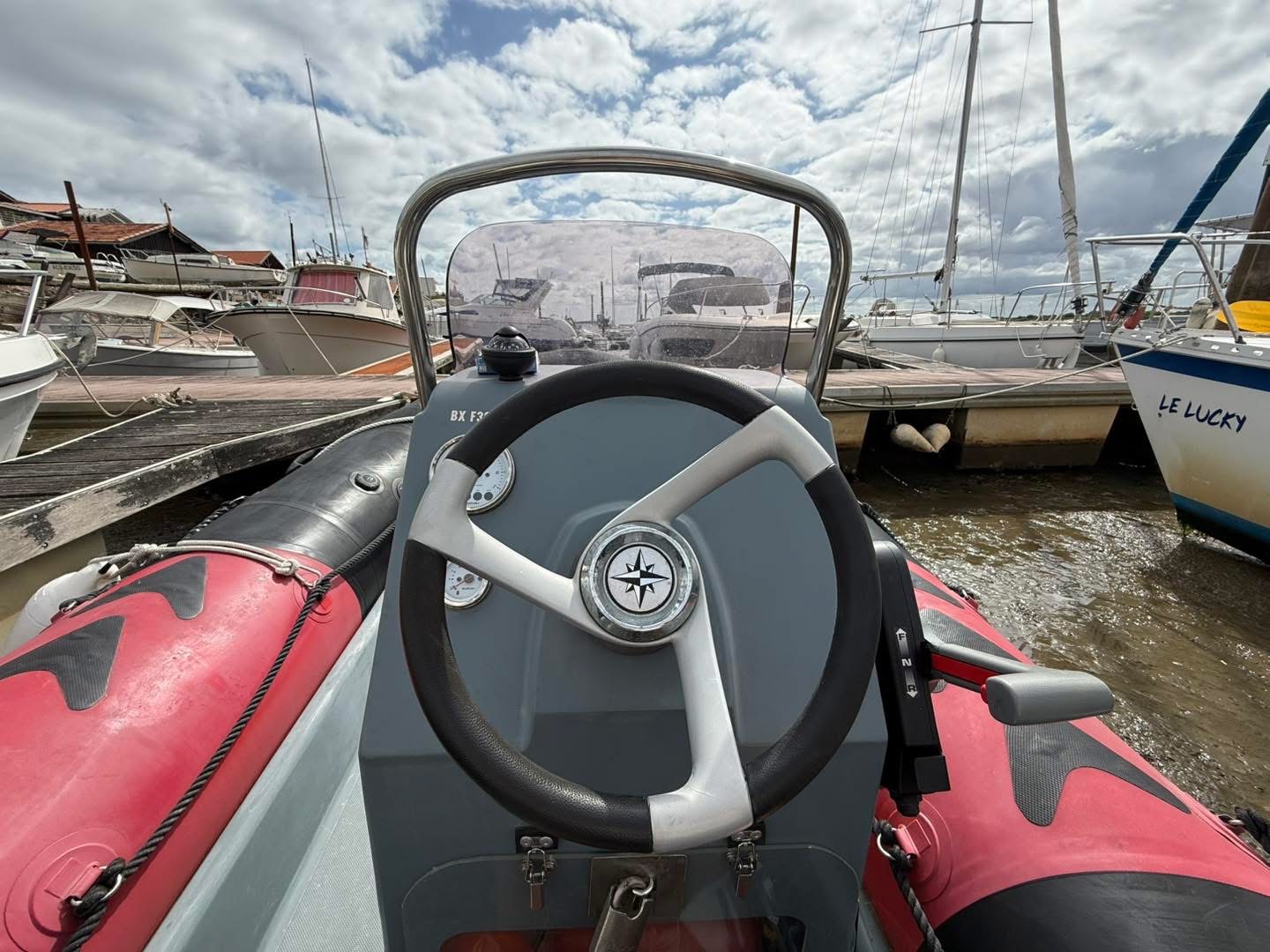 Zodiac Pro 500 · 2015 en venta en Otra zona — foto 6
