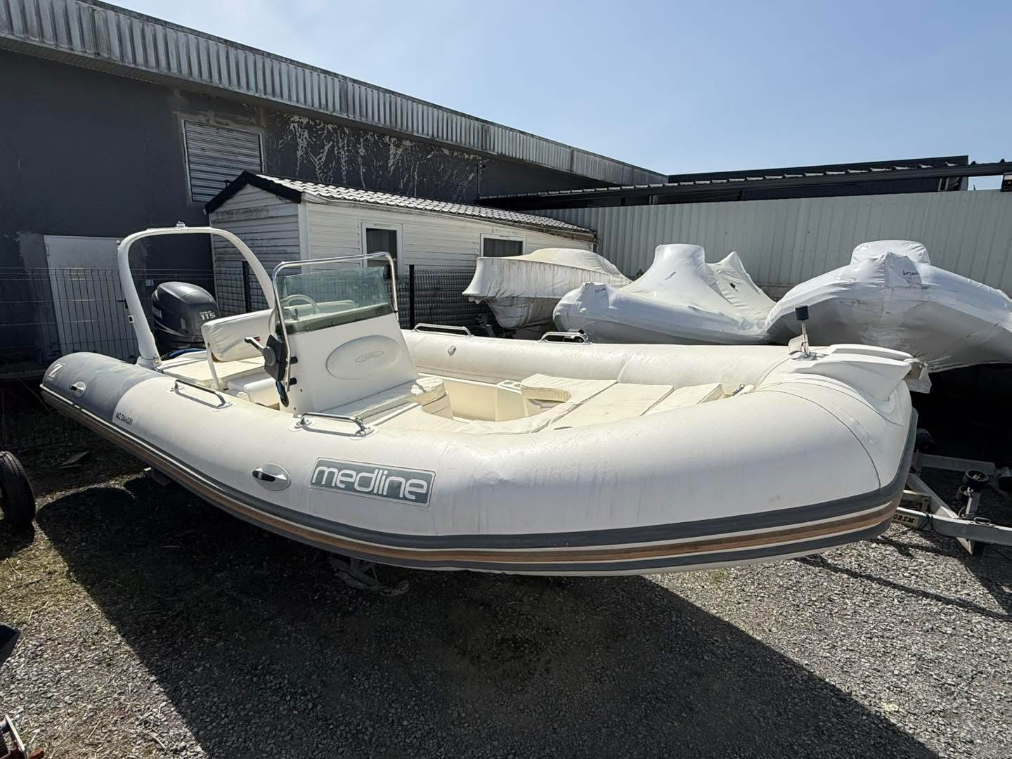Zodiac Medline II · 2007 zu verkaufen – Andere Region — Foto 1
