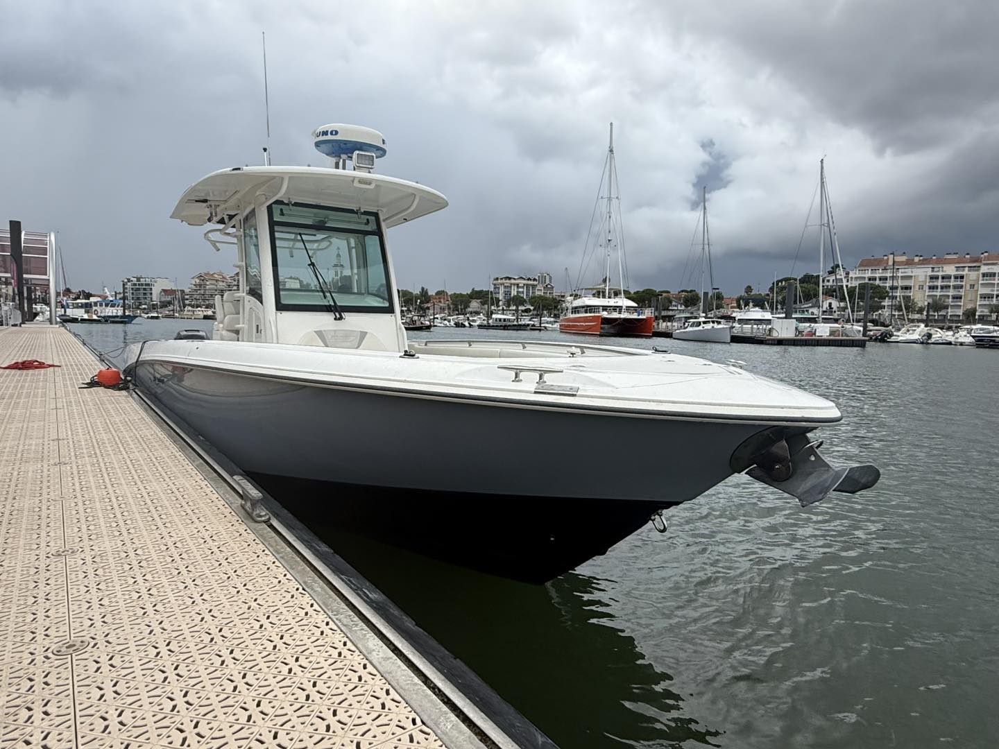 Boston Whaler 320 Outrage · 2010 en venta en Otra zona — foto 3