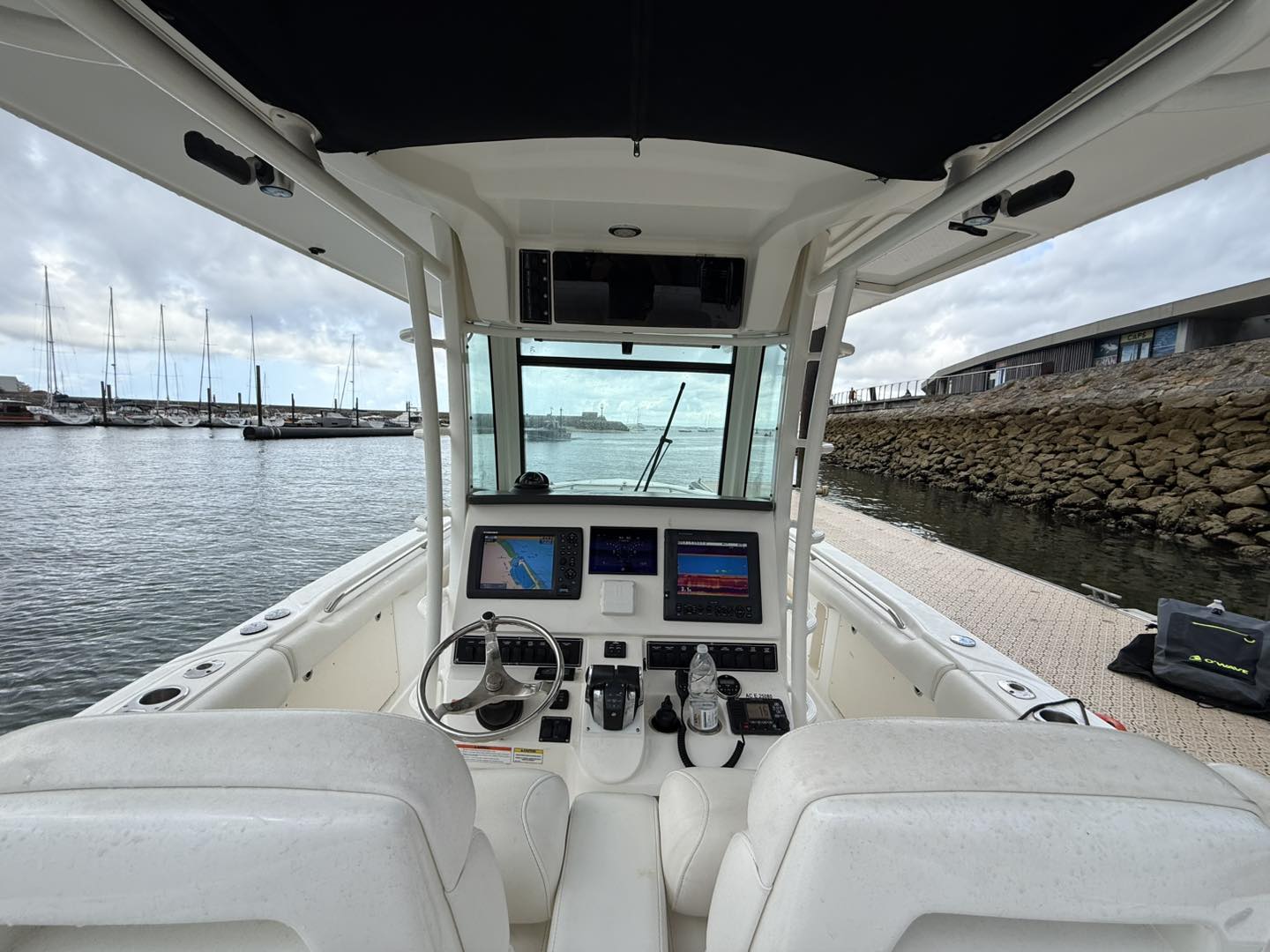 Boston Whaler 320 Outrage · 2010 en venta en Otra zona — foto 6