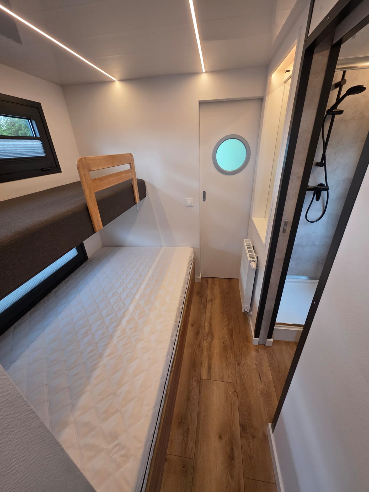 Campi New Marina 300 in vendita in Altra zona — foto 7