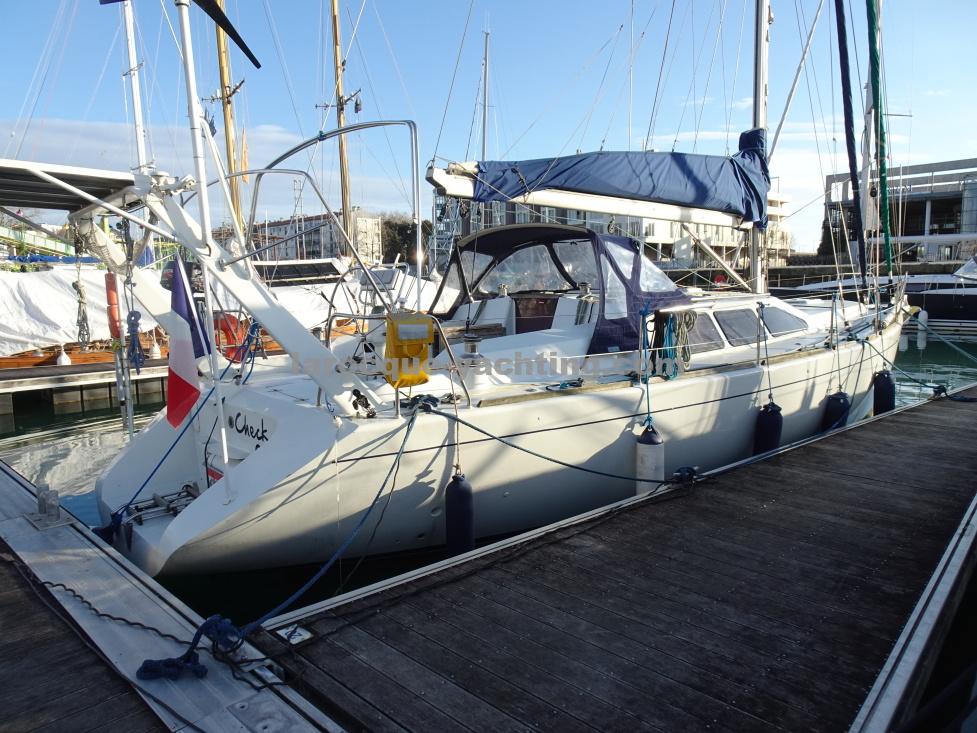Universal Yachting 44 · 2002 in vendita in Vandea e La Rochelle — foto 3