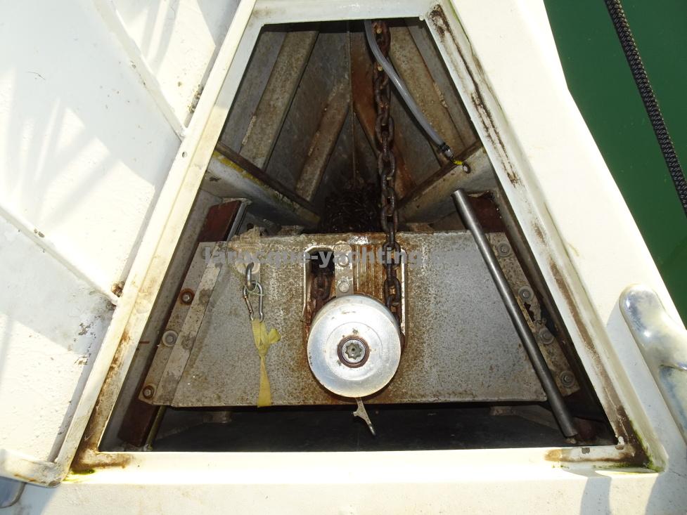 Universal Yachting 44 · 2002 in vendita in Vandea e La Rochelle — foto 7