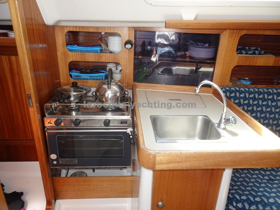 Dufour 30 Classic · 1999 en venta en Vendée y La Rochelle — foto 10
