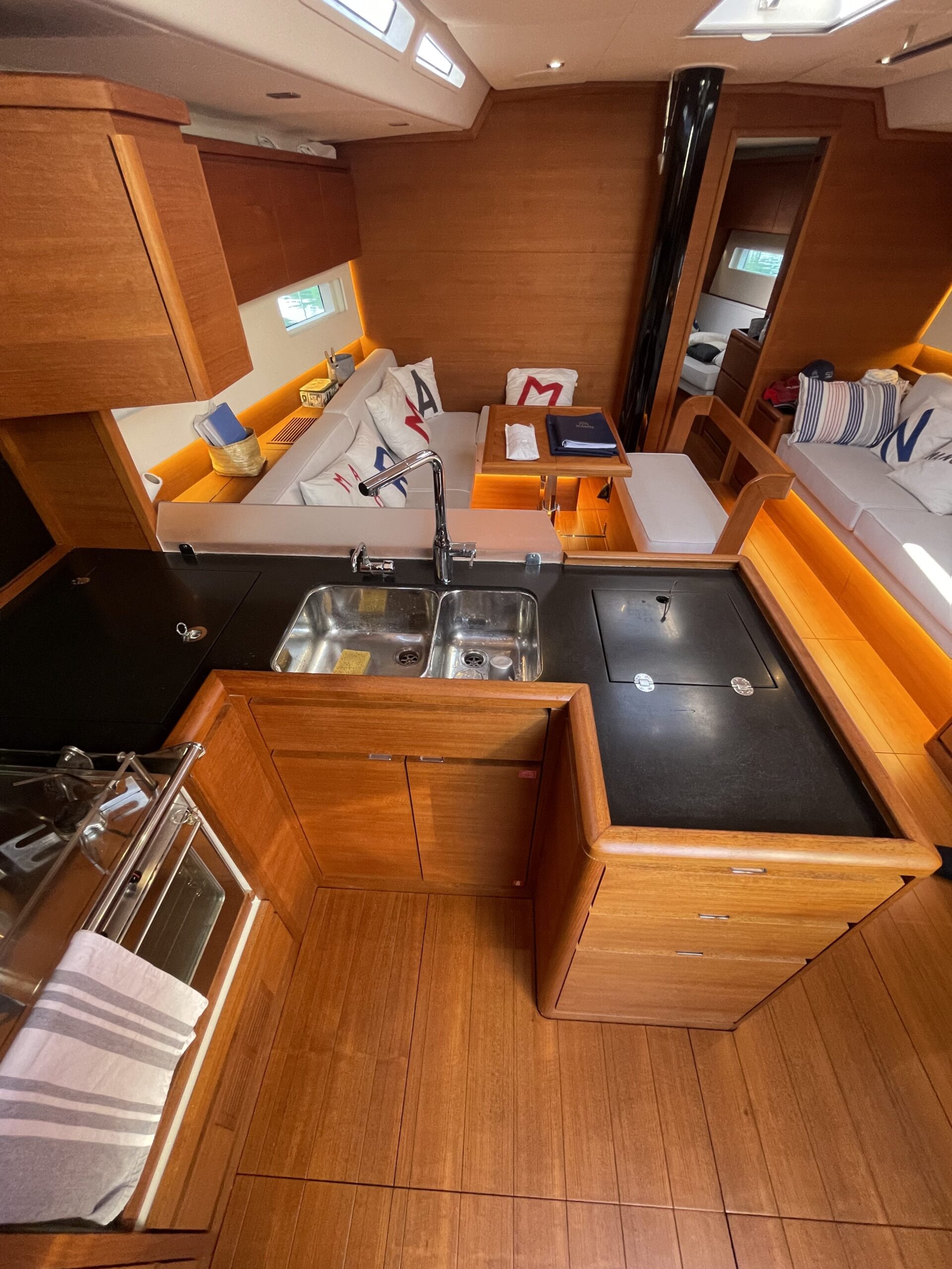 Solaris 55 · 2018 en venta en Costa Azul — foto 8