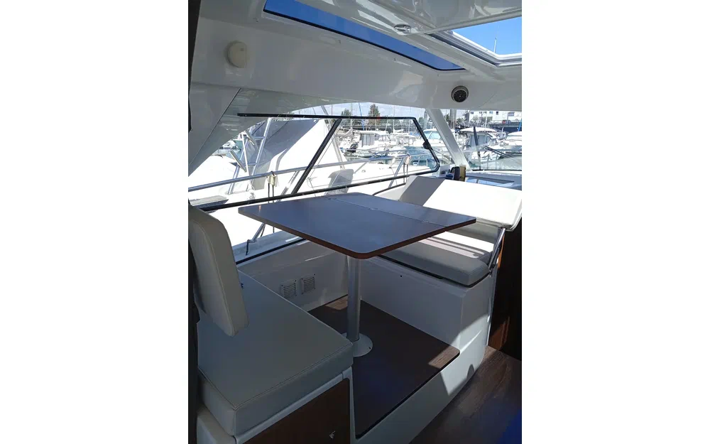 Beneteau Antares 9 OB · 2022 en venta en Bretaña — foto 10