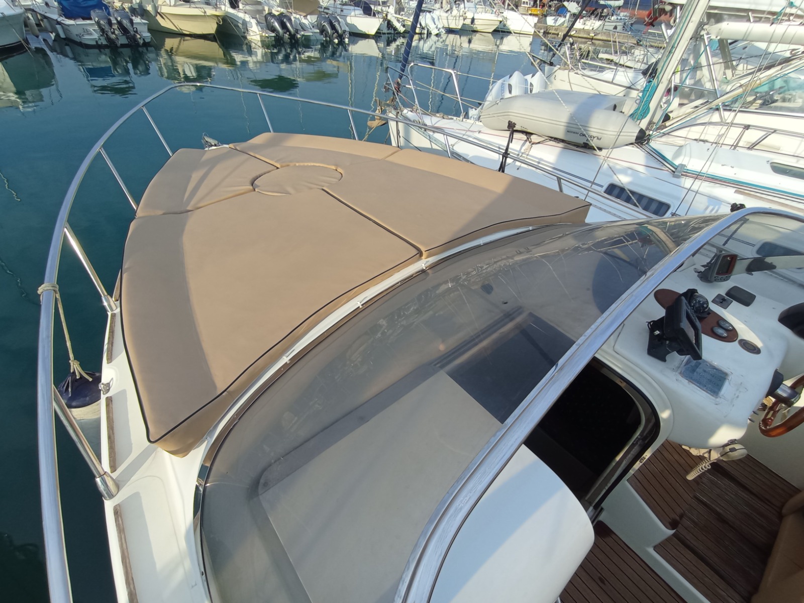 Airon Marine 325 · 2004 in vendita in Toscana (Livorno ed Elba) — foto 2