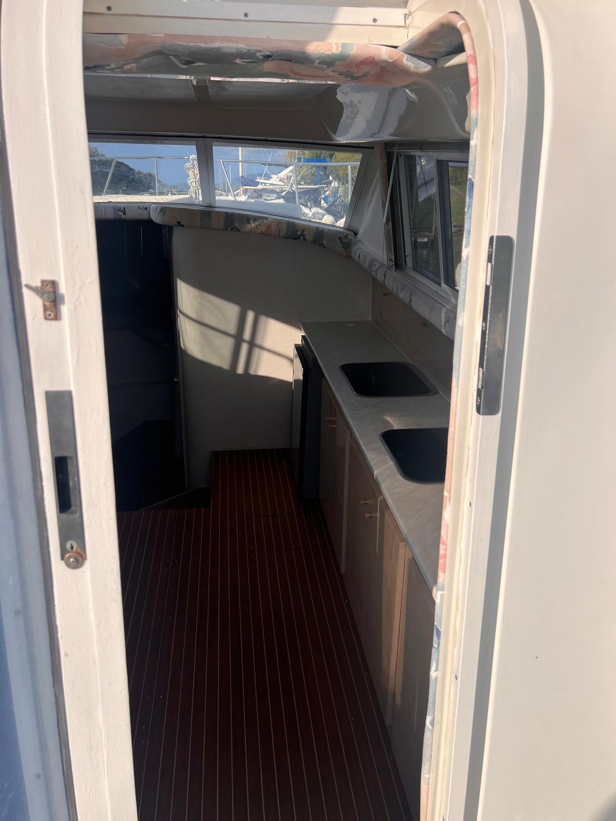 Silverton 312 Fly · 1992 for sale in Tuscany (Livorno & Elba) — photo 4