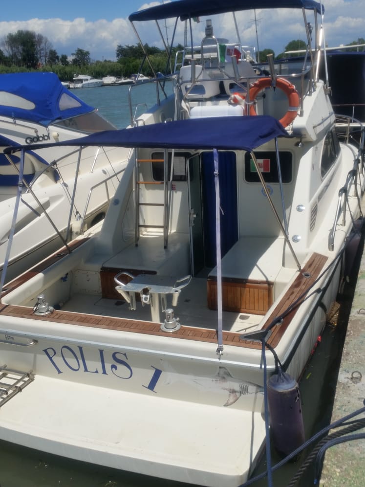 Cayman 30FLY · 1996 en venta en Toscana (Livorno y Elba) — foto 2