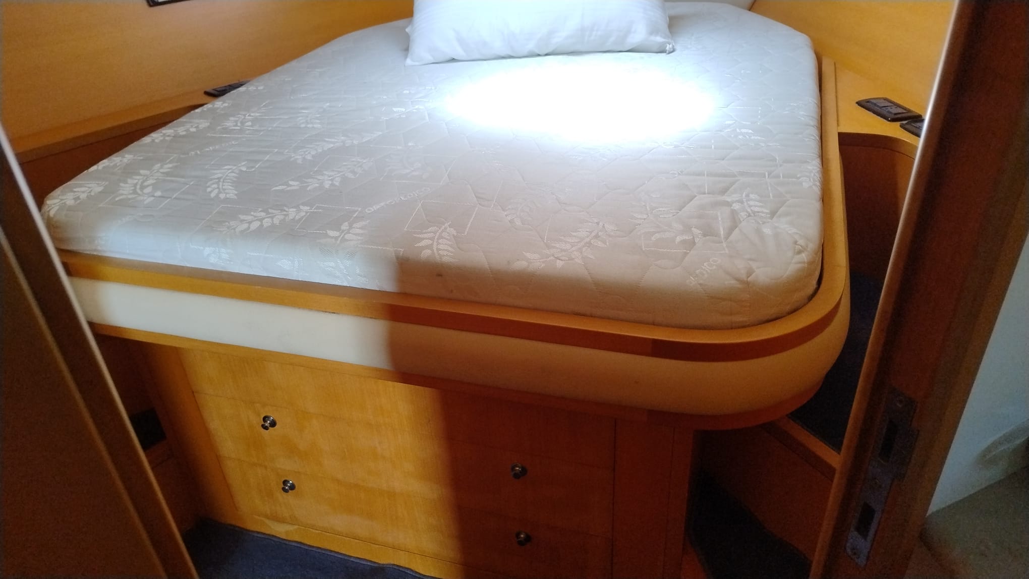 Uniesse 48 Open · 2005 à vendre – Toscane (Livourne et Elbe) — photo 8