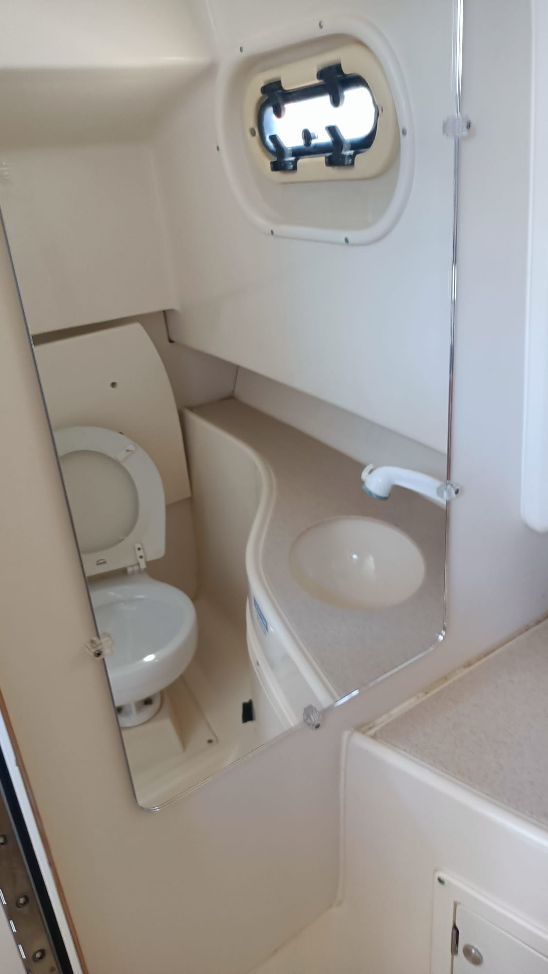 Pursuit 2870 WA · 2003 zu verkaufen – Toskana (Livorno und Elba) — Foto 6
