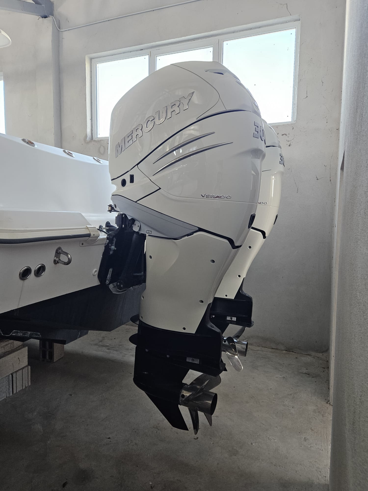 Boston Whaler Outrage 320 · 2004 en venta en Toscana (Livorno y Elba) — foto 6