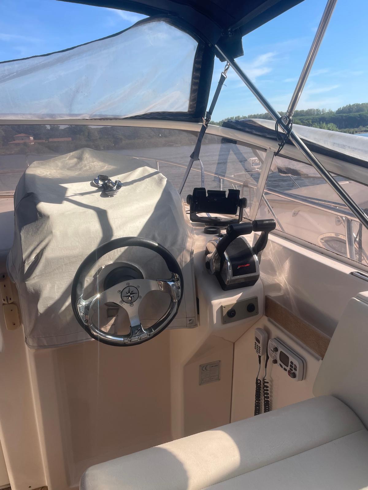 Manò 26.50 Cruiser · 2008 for sale in Tuscany (Livorno & Elba) — photo 3