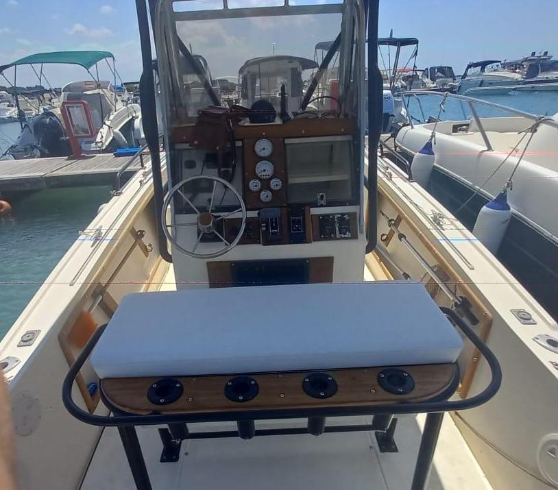 Mako 231 CC · 1991 in vendita in Toscana (Livorno ed Elba) — foto 3
