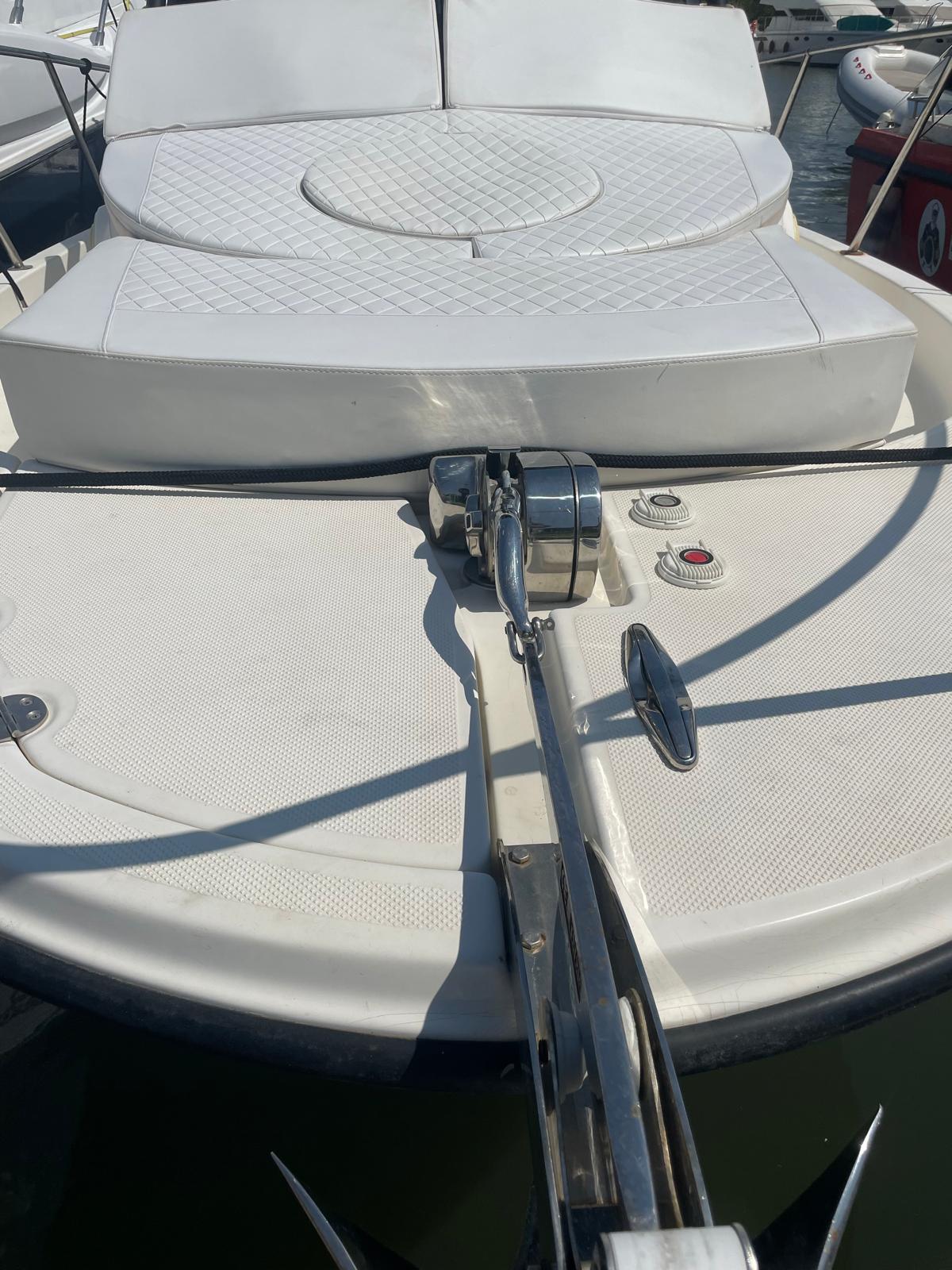 Bayliner Trophy 2502 WA · 2005 zu verkaufen – Toskana (Livorno und Elba) — Foto 5