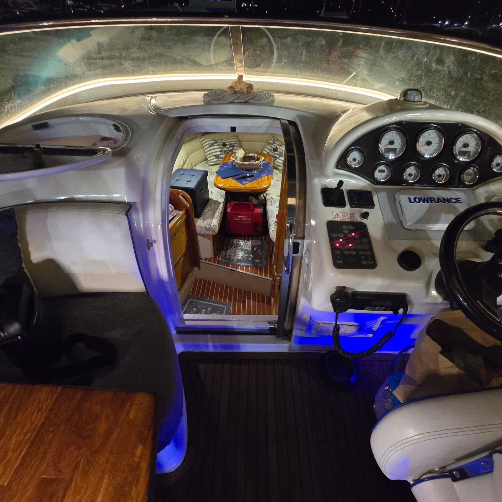 Bavaria 27 Sport · 2008 zu verkaufen – Toskana (Livorno und Elba) — Foto 4