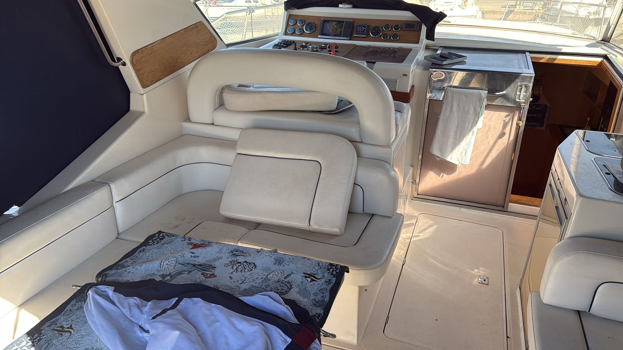 Azimut 38 · 1999 in vendita in Toscana (Livorno ed Elba) — foto 2