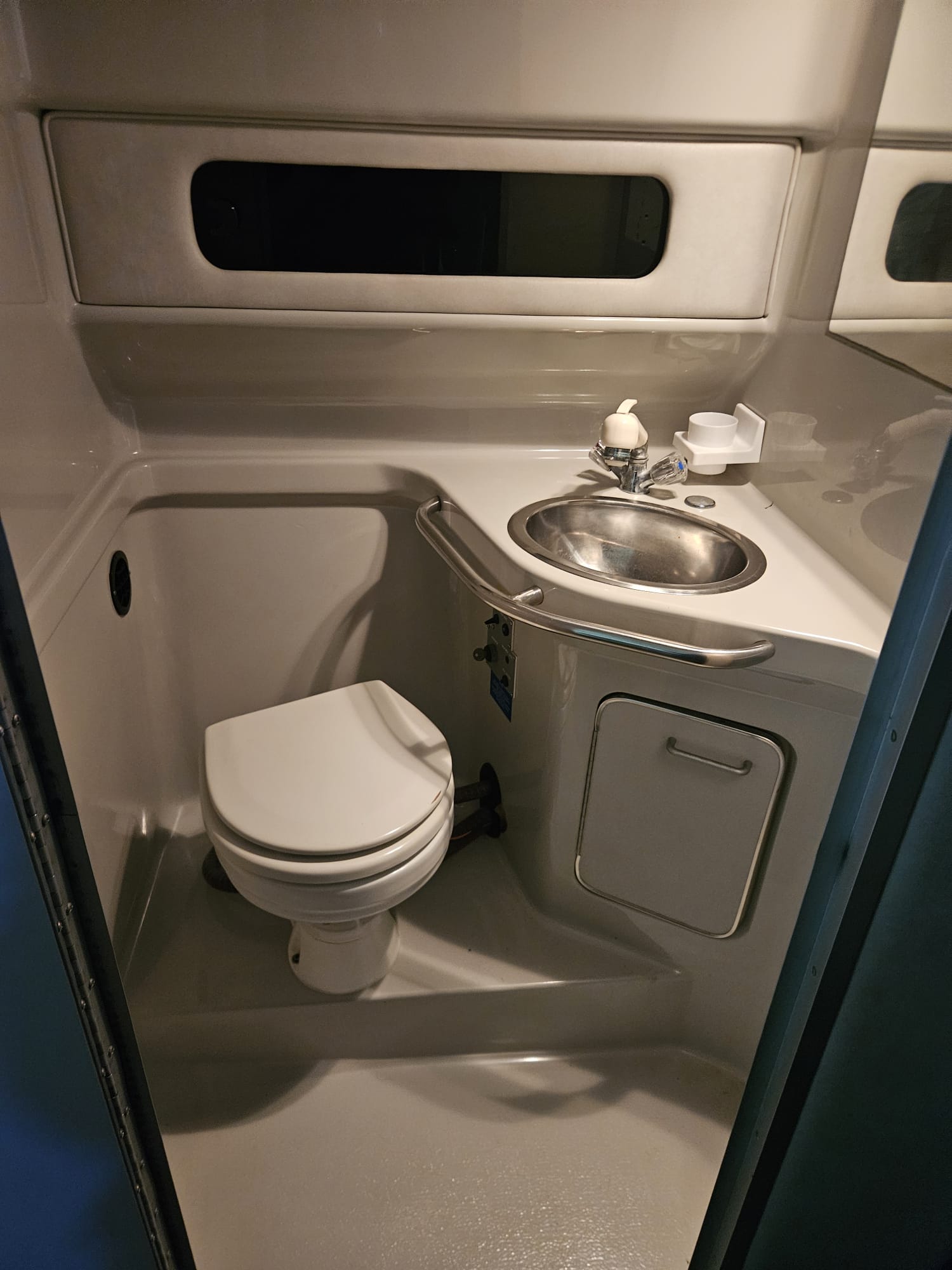 Sea Ray Sundancer 290 · 1996 zu verkaufen – Toskana (Livorno und Elba) — Foto 4