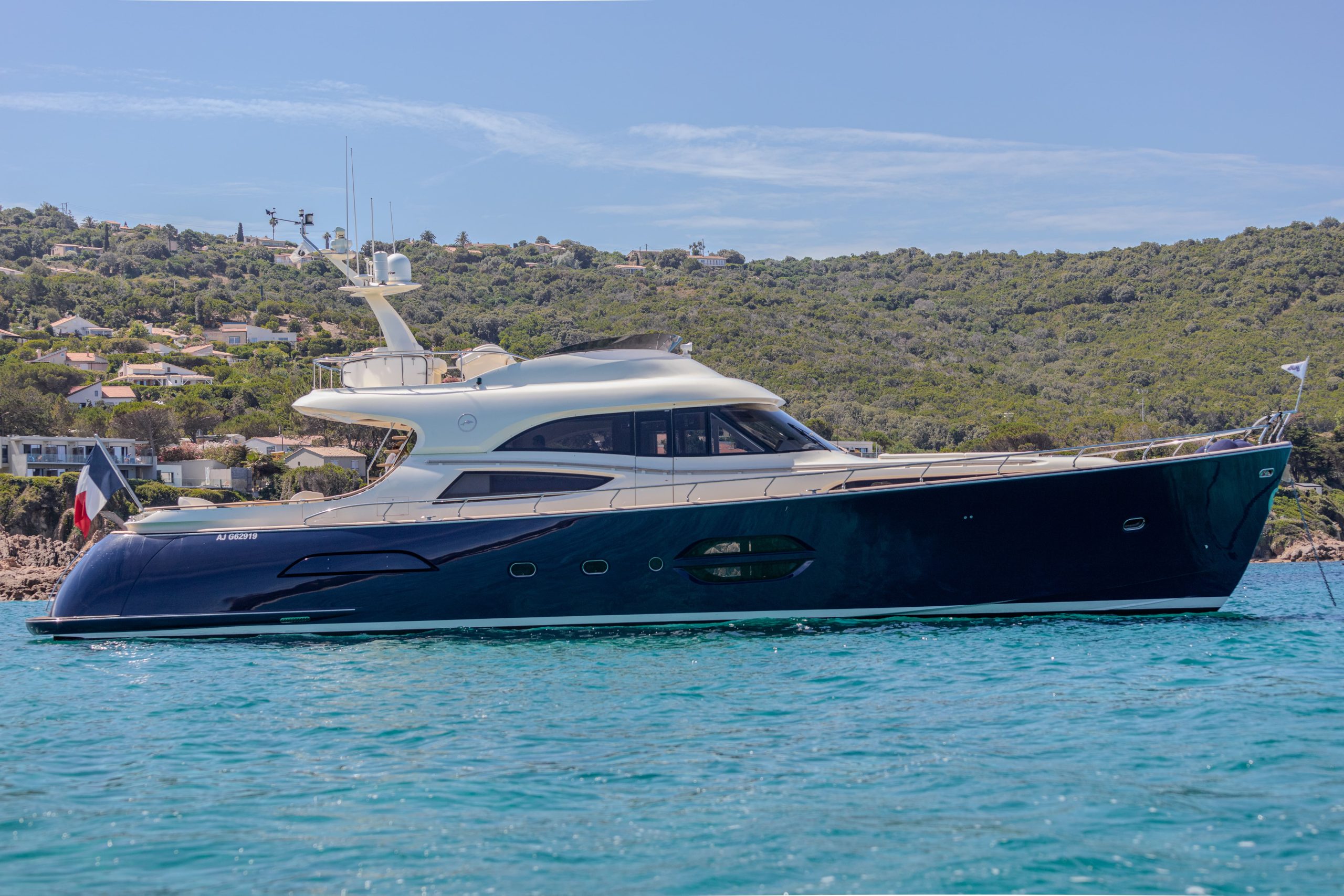 Mochi Craft Dolphin 74 · 2005 in vendita in Sardegna — foto 9