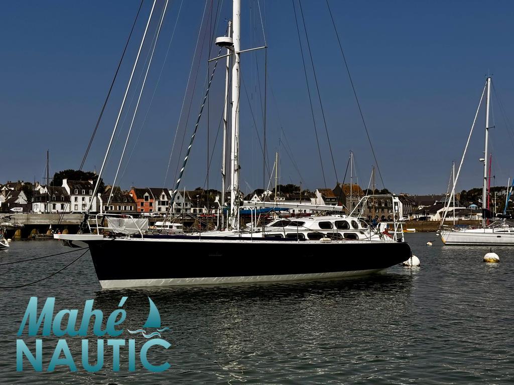 JFA 46 · 2012 for sale in Brittany — photo 1