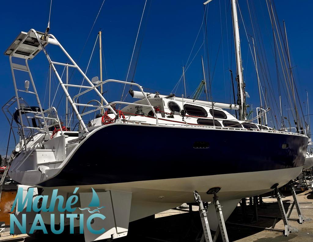 JFA 46 · 2012 for sale in Brittany — photo 7