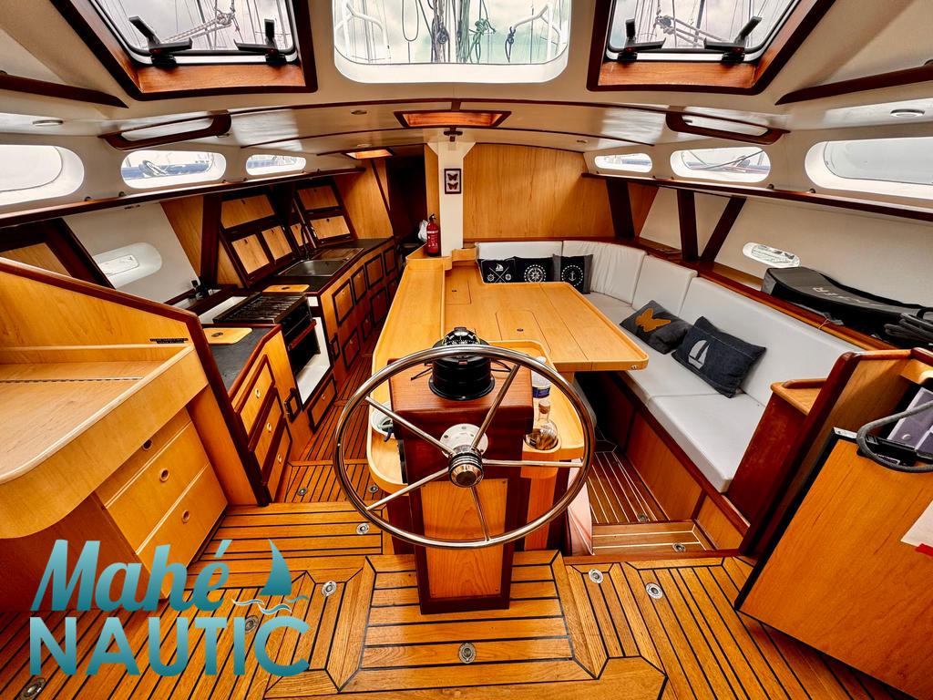 JFA 46 · 2012 for sale in Brittany — photo 8
